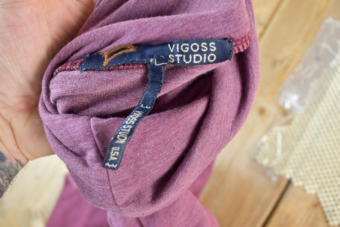 Women Vintage Vigoss Studio Y2K T-Shirt