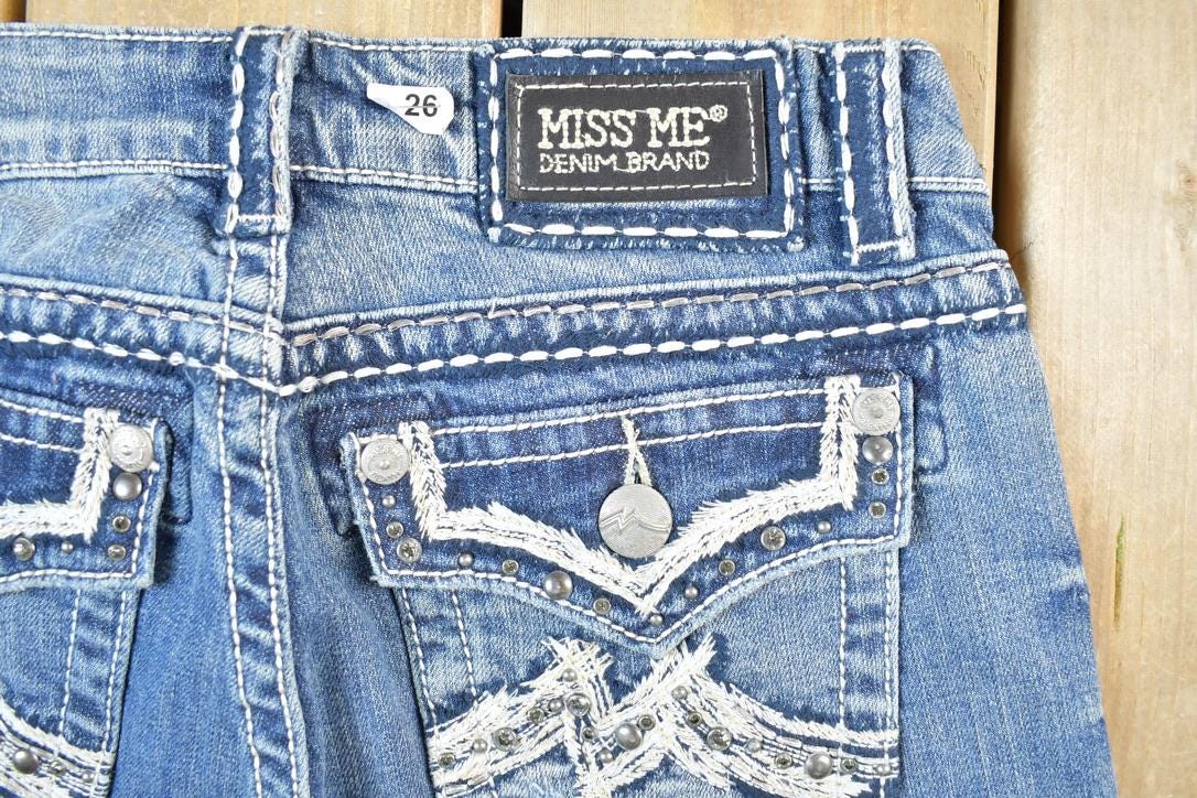 Vintage Y2K Miss Me Bedazzled Low Rise Jeans Size 26x31