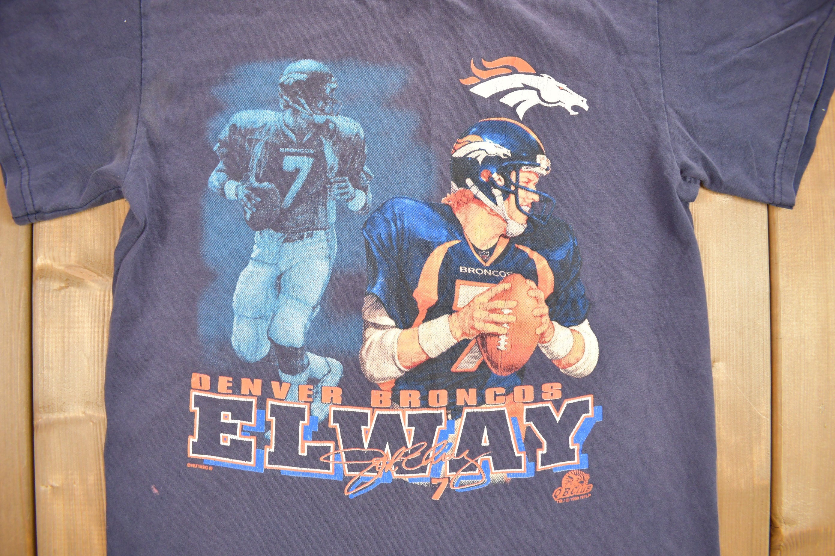 Vintage 1998 Denver Broncos Superbowl Champions NFL Graphic T-Shirt