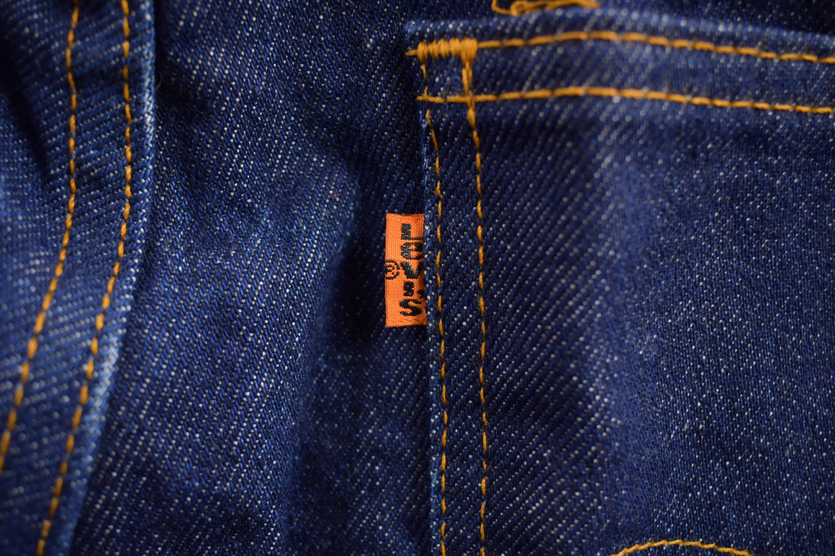 Vintage 1980s Levi's 505 Orange Tab Jeans Size 34 x 31