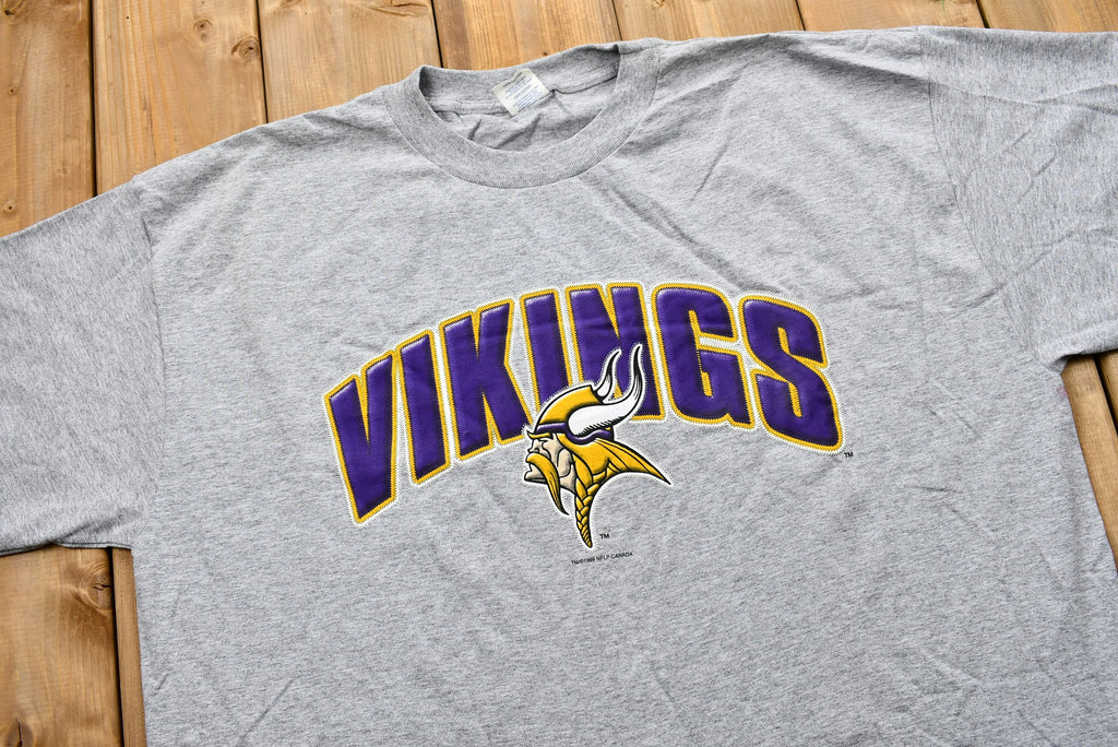 Vintage 1999 Minnesota Vikings T-Shirt