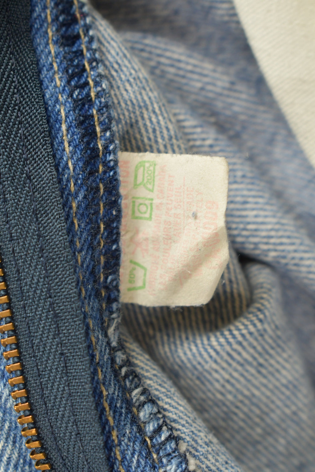 Vintage 1990s Blue Medium Wash Denim Jeans
