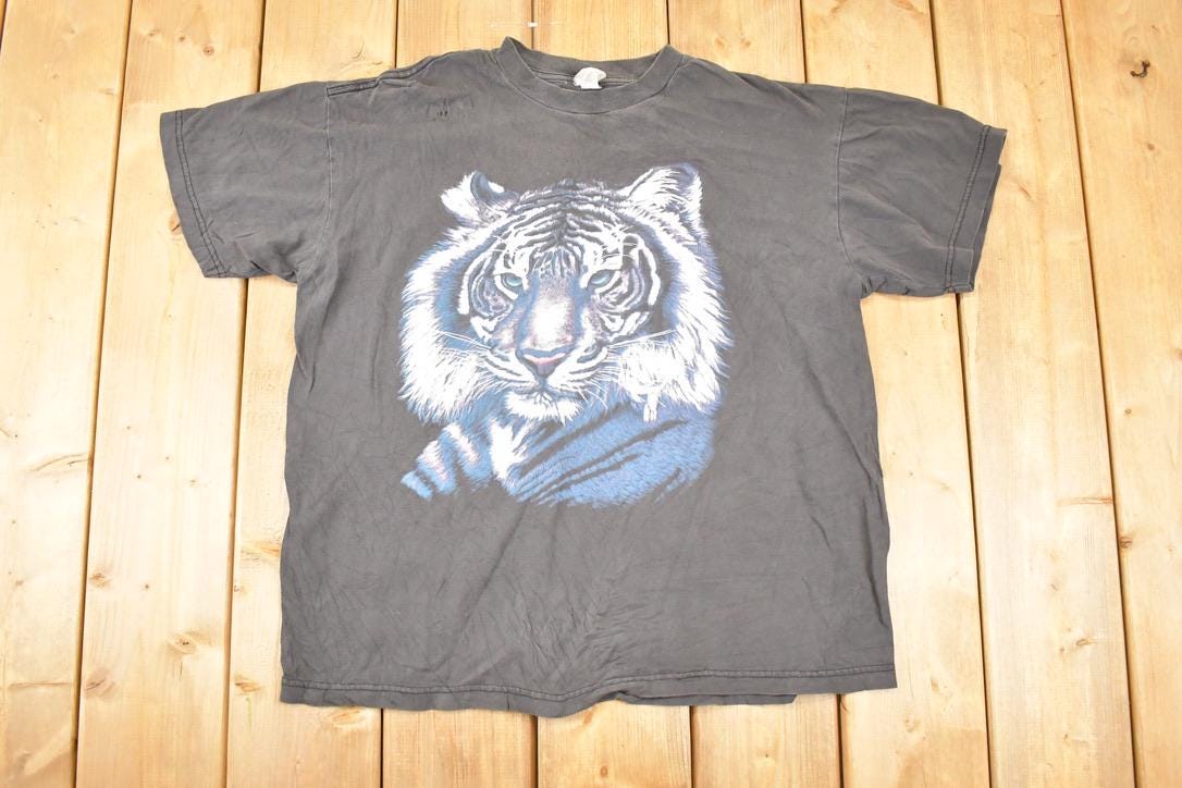 Vintage 1990s Siberian Tiger Souvenir Animal T-Shirt Men's L