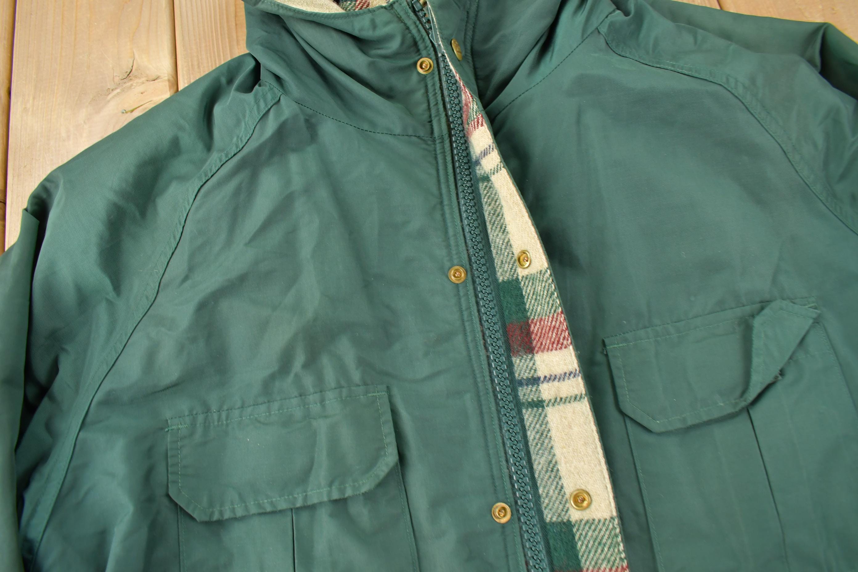 Vintage 1990s Woolrich Plaid Lined Jacket