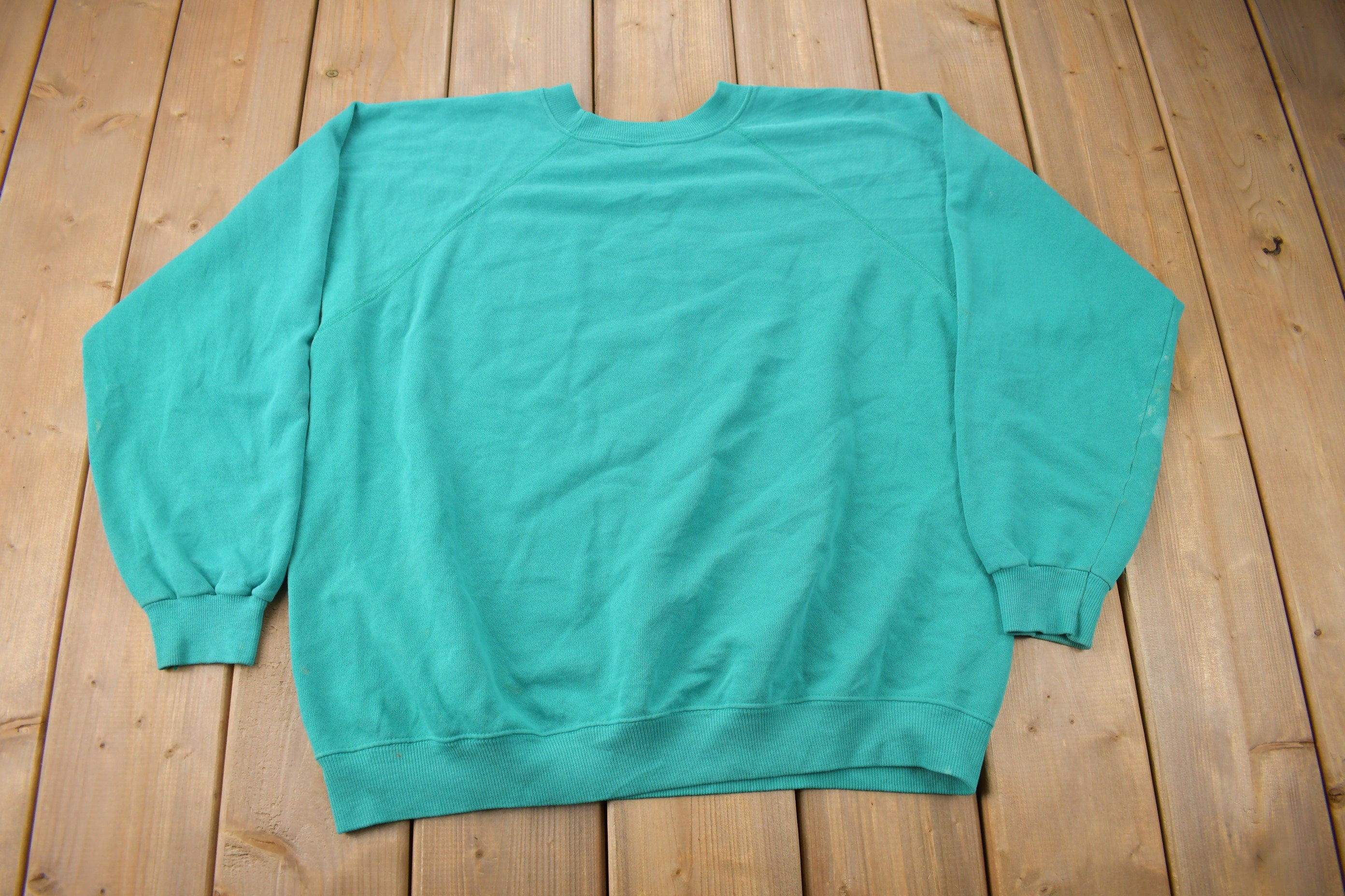 Vintage 1980s Derby New York Sailboat Graphic Crewneck Sweatshirt