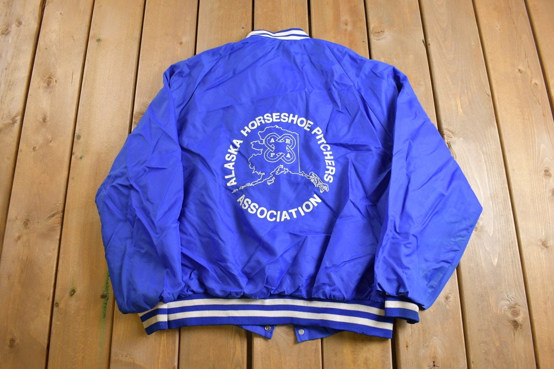 Vintage 1980s Pla-Jac by Dunbrooke Alaska Horseshoe Pitchers Satin Bomber Jacket