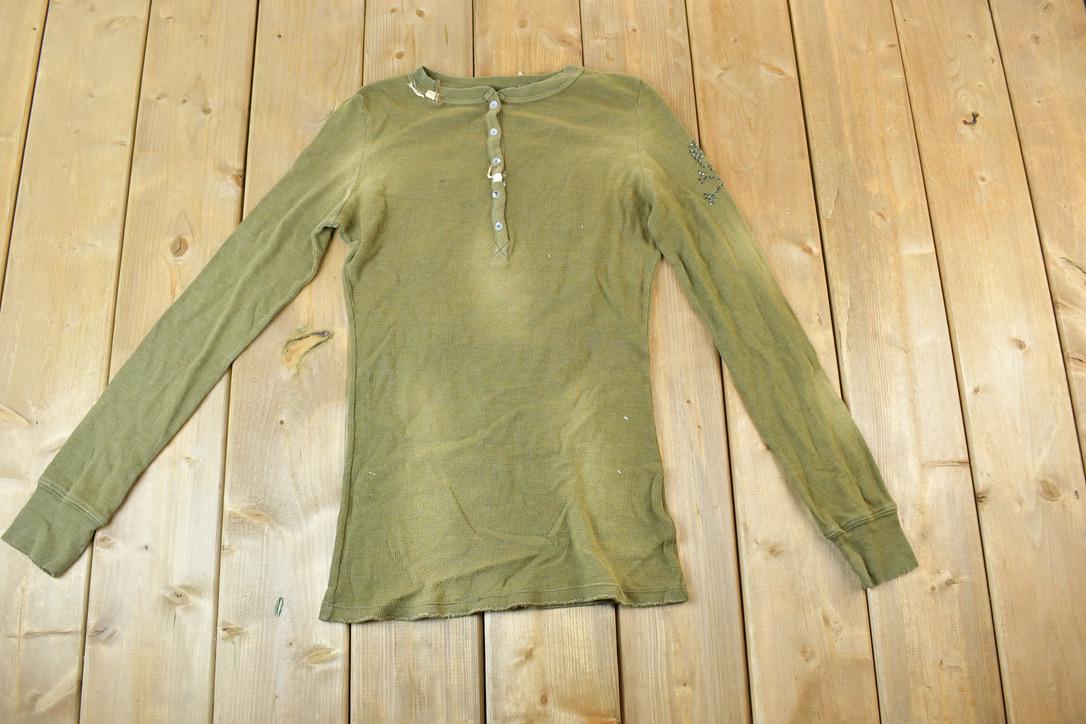 Women Vintage Vigoss Y2K Thermal Army T-Shirt / Vigoss Grunge Skull Print / Contrast Stitch / Internet Famous Clothing / Over Dyed