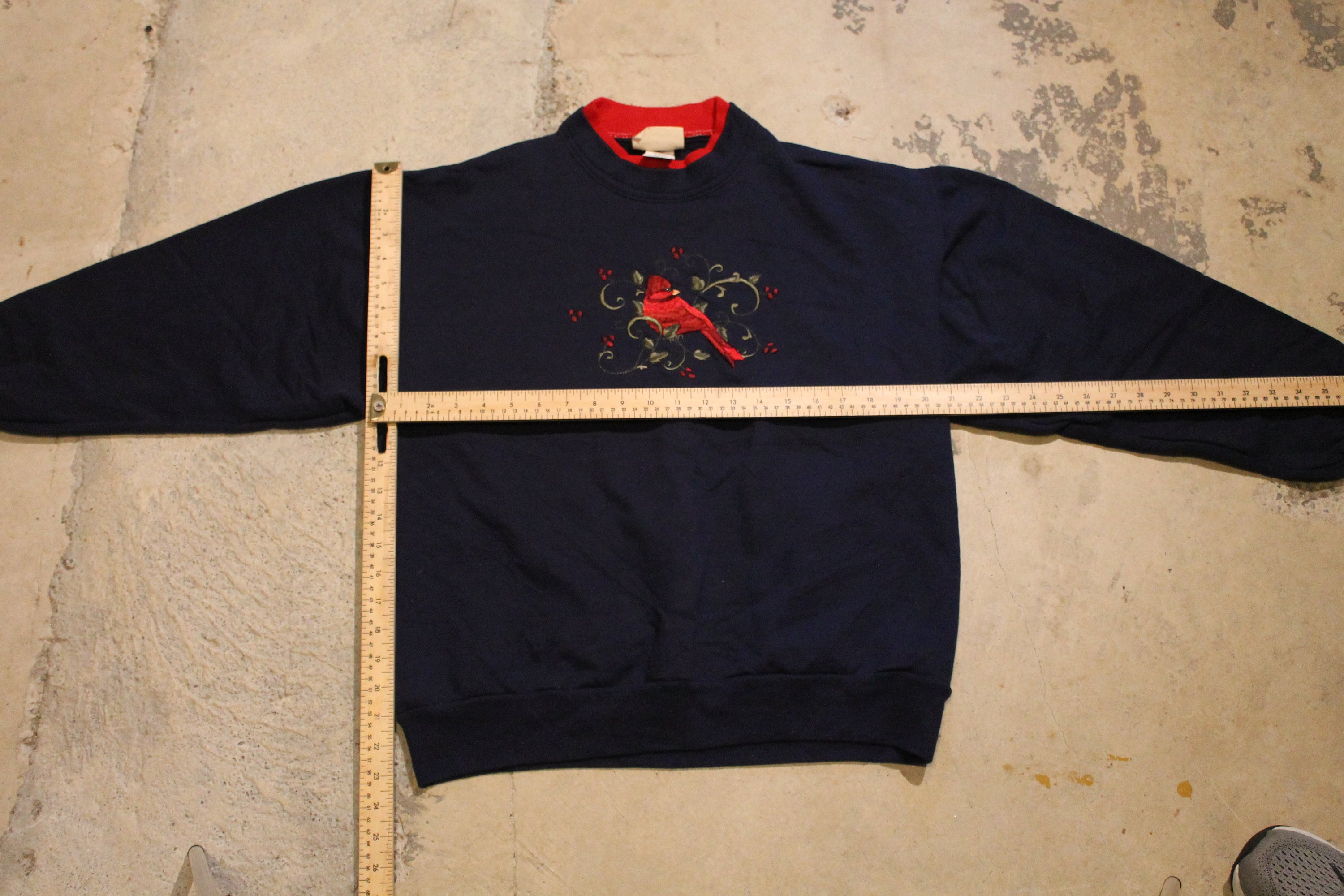 Vintage 1990s Embroidered Cardinal Graphic Crewneck Sweater  90s Crewneck  Vintage Sweatshirt  Wilderness  Pullover Sweatshirt