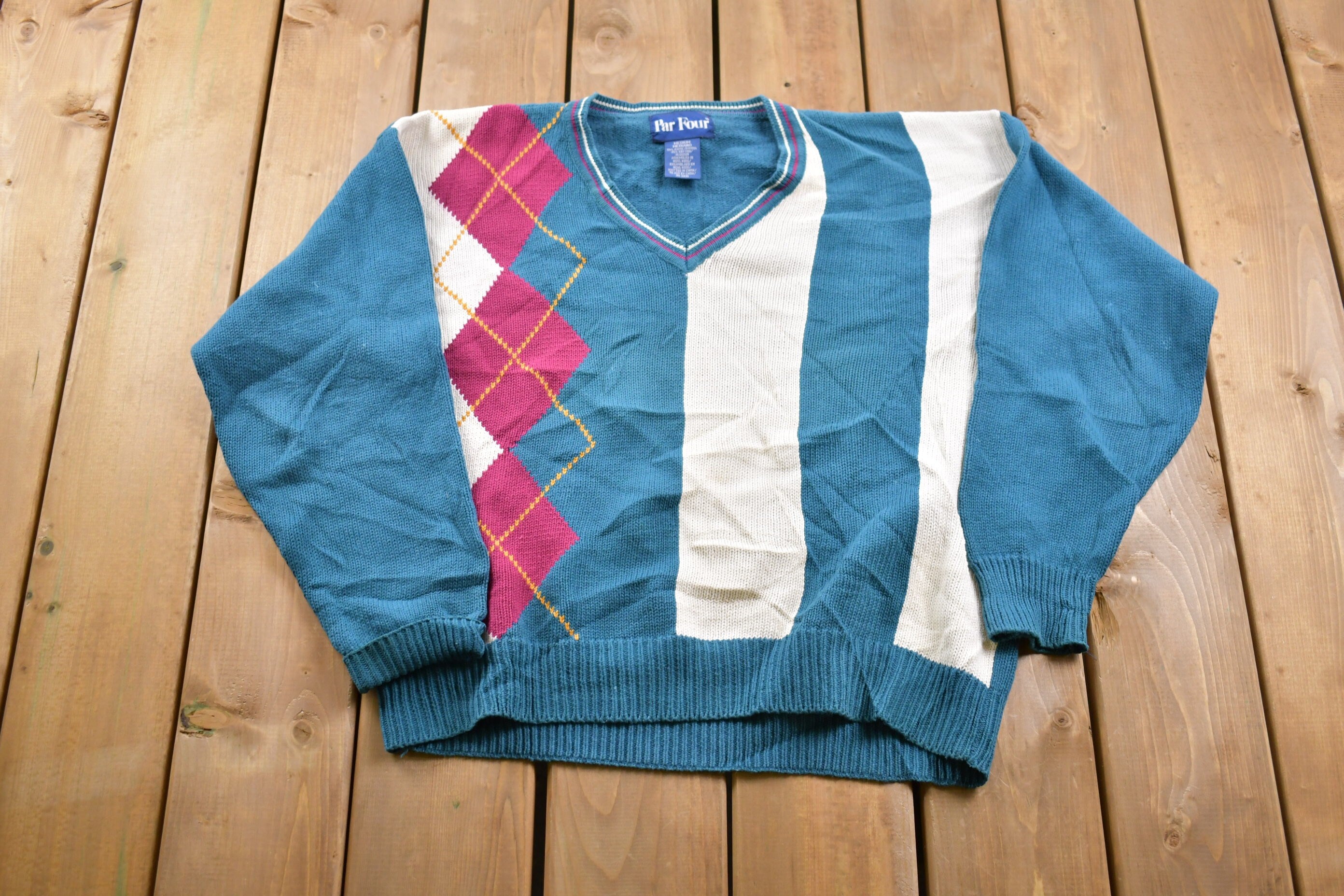 Vintage 1990s Par Four V-Neck Knitted Sweater / Vintage 90s V-Neck / Pattern Sweater / Outdoor / Hand Knit / Pullover Sweatshirt