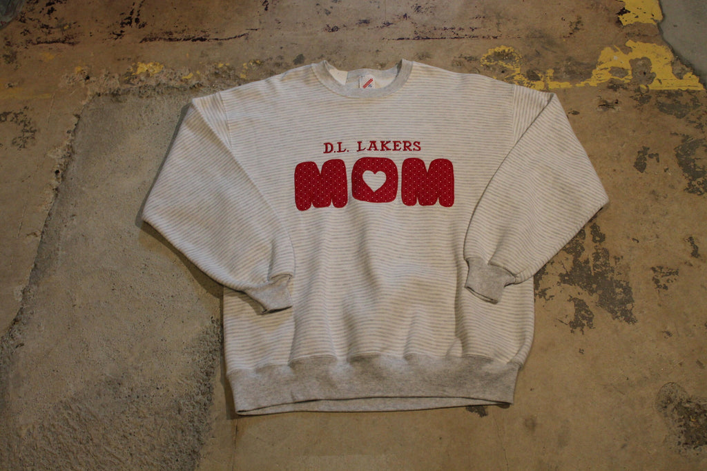 Vintage 1990s D.L Lakers Mom Crewneck Sweater
