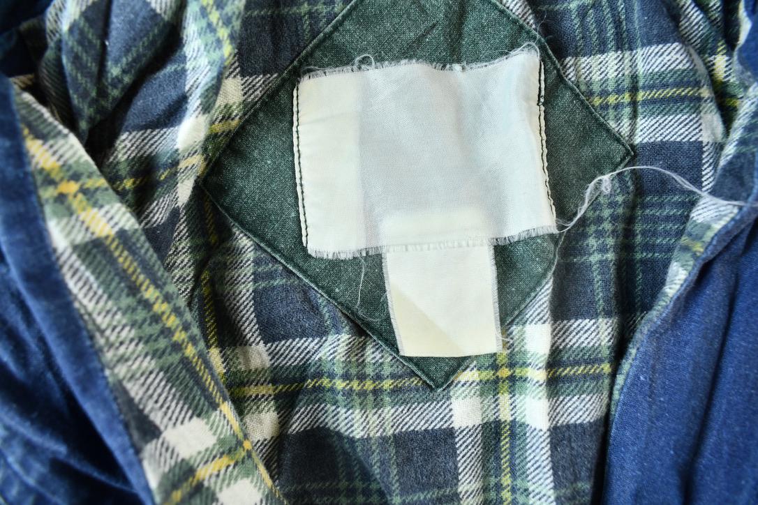 Vintage 1990s Blank Green Sun Faded Windbreaker Jacket