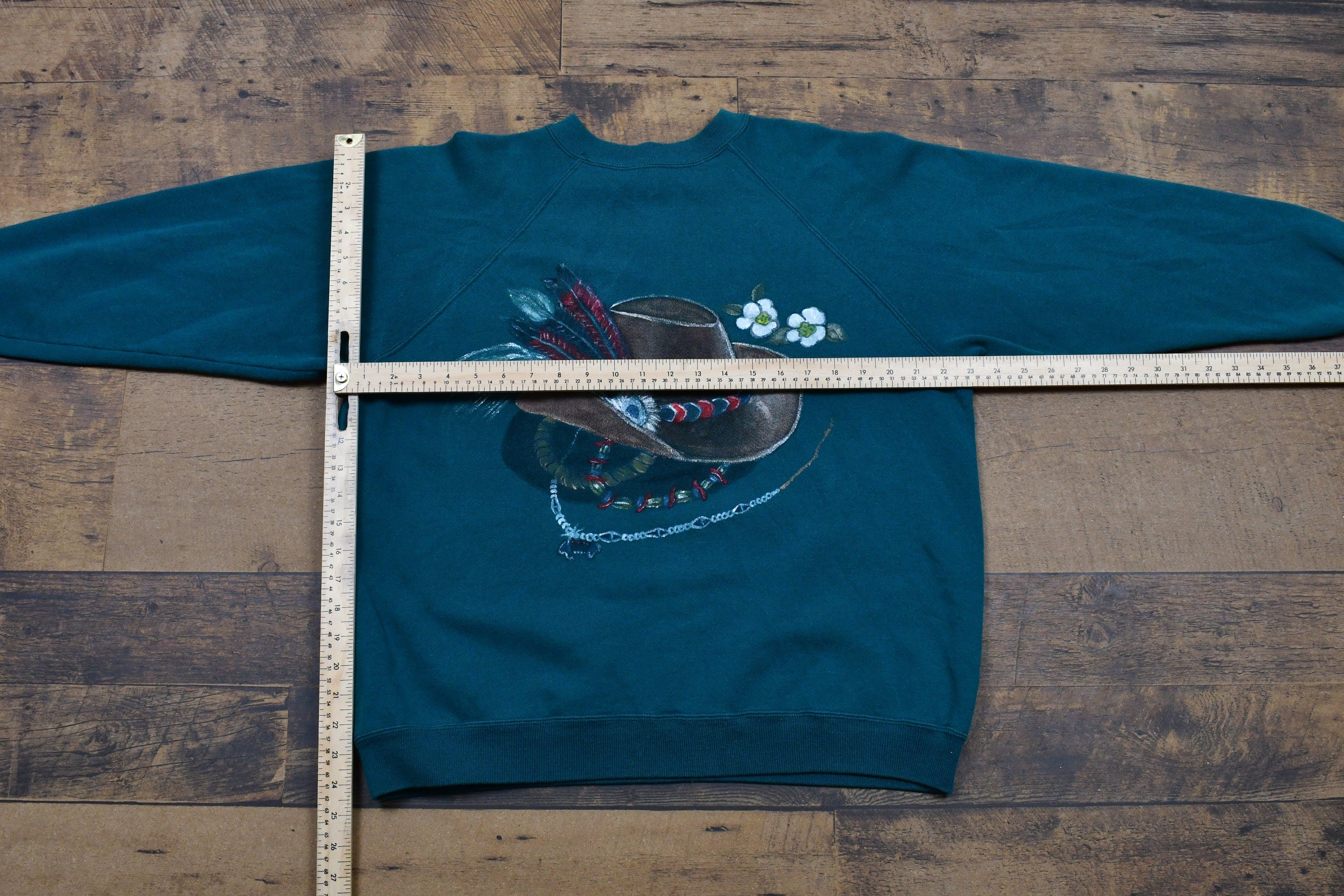 Vintage 1980s Native American Graphic Raglan Crewneck