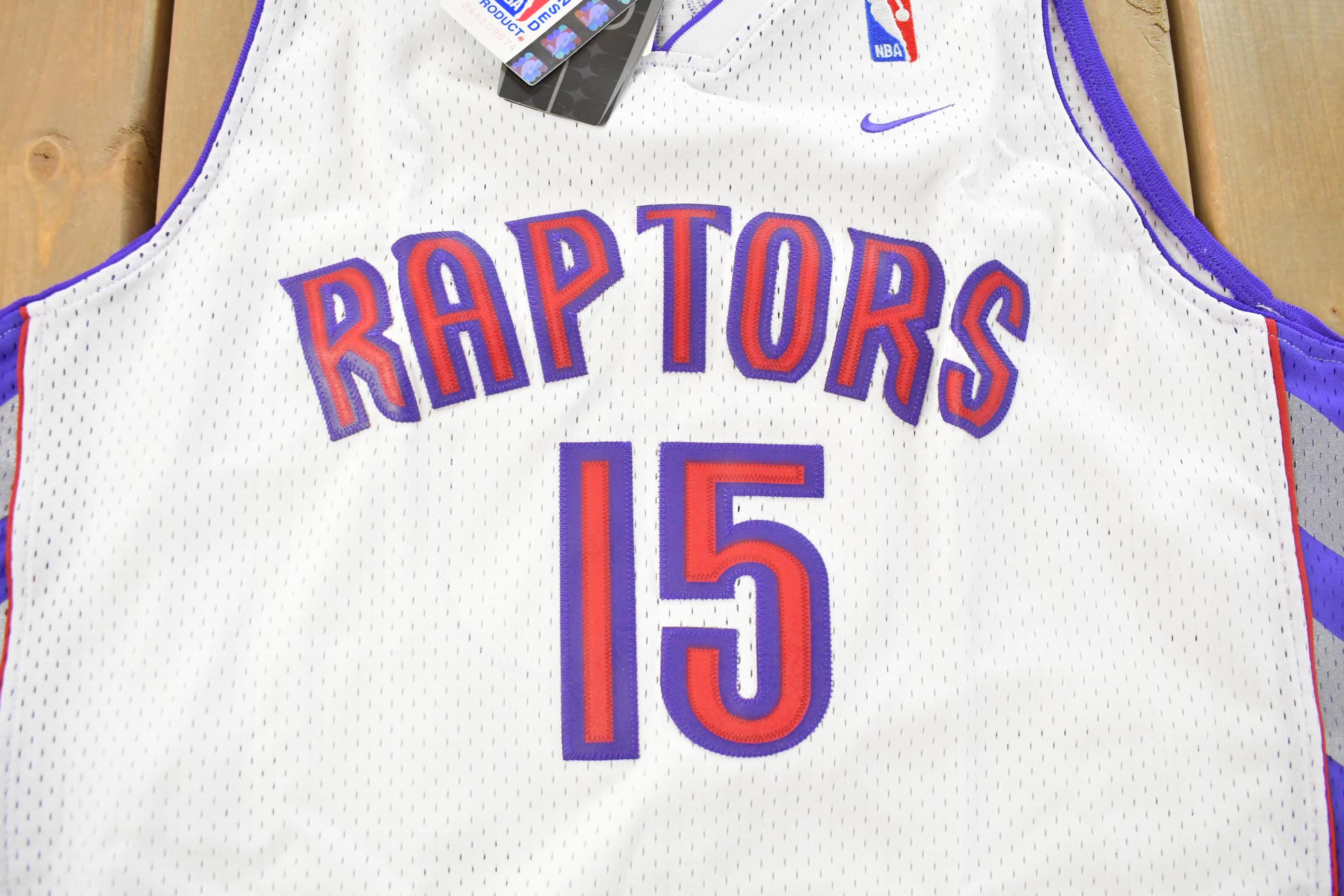 Vintage 2000s Deadstock Vince Carter Toronto Raptors #15 Nike Team Jersey Men's XL