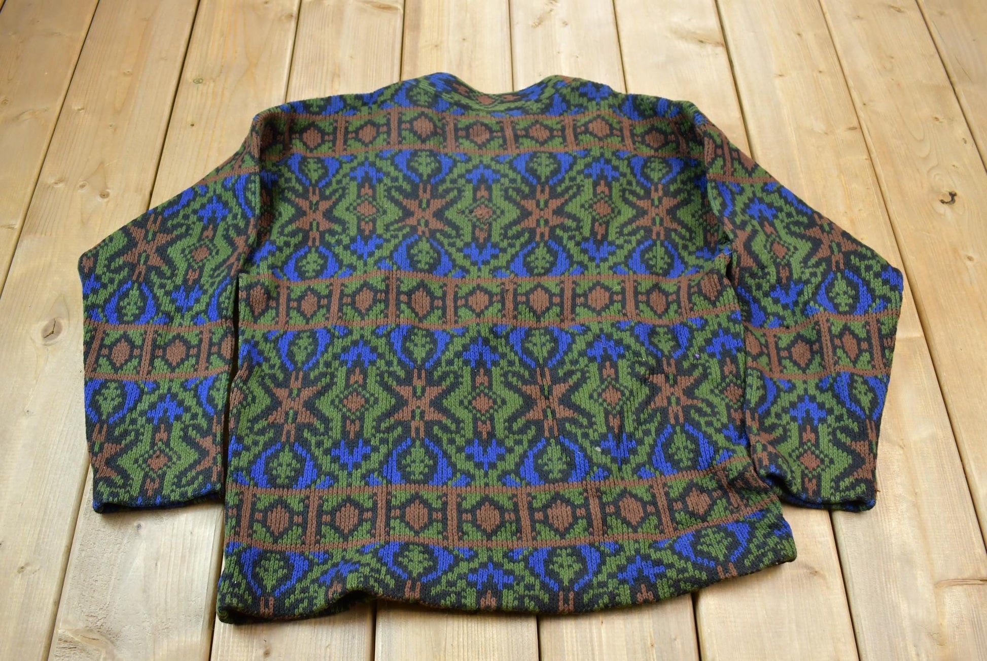 Vintage 1950s 100% Abstract Pattern Wool Knit Sweater