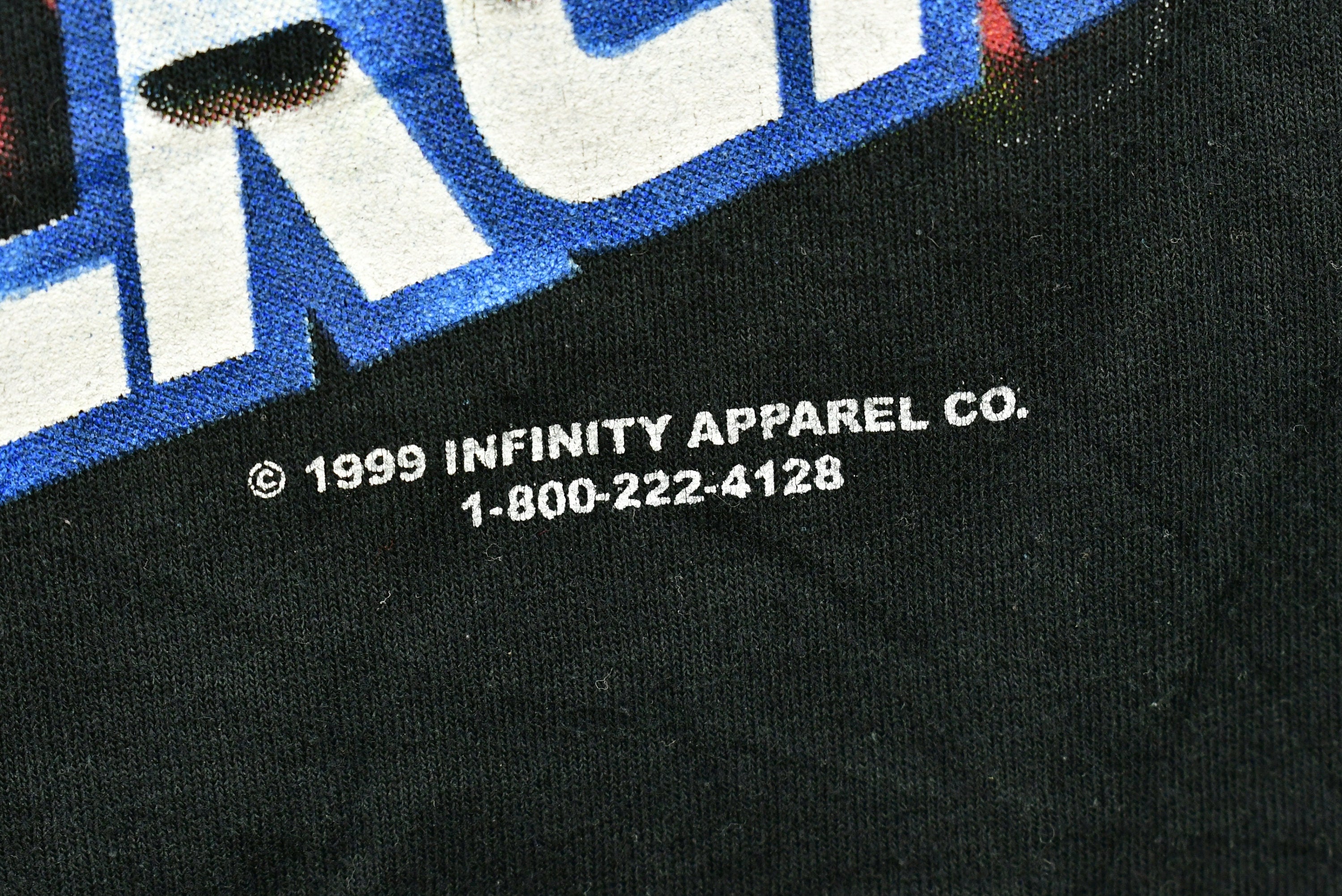 Vintage 1999 Be An Eagle Not A Chicken Graphic T-Shirt
