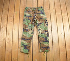 Vintage 1990s Army Camouflage Cargo Pants Size 31x29