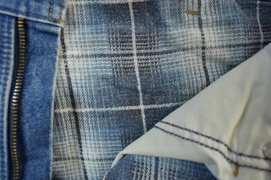 Vintage 2000s Relaxed Fit Blanket-Lined Carhartt Jeans Size 36 x 32