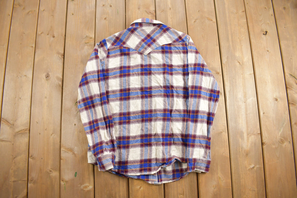 Vintage 1990s Wrangler Wrancher Plaid Flannel Button Up Shirt