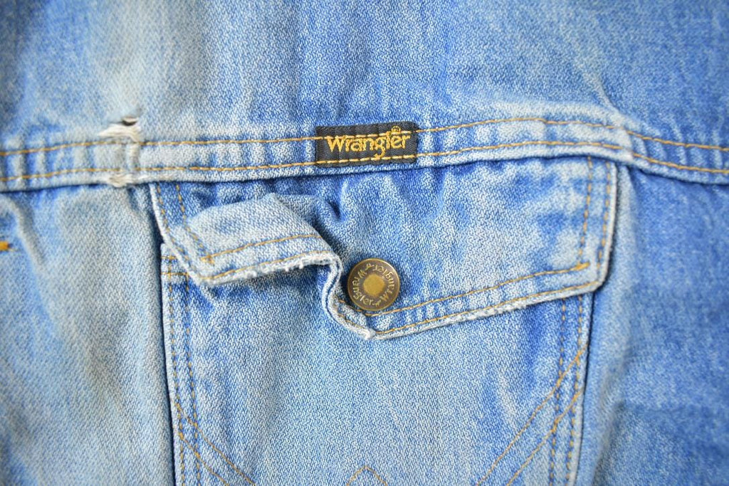 Vintage 1990s Distressed Faded Wrangler Synthetic Fur Lined Jean Jacket
