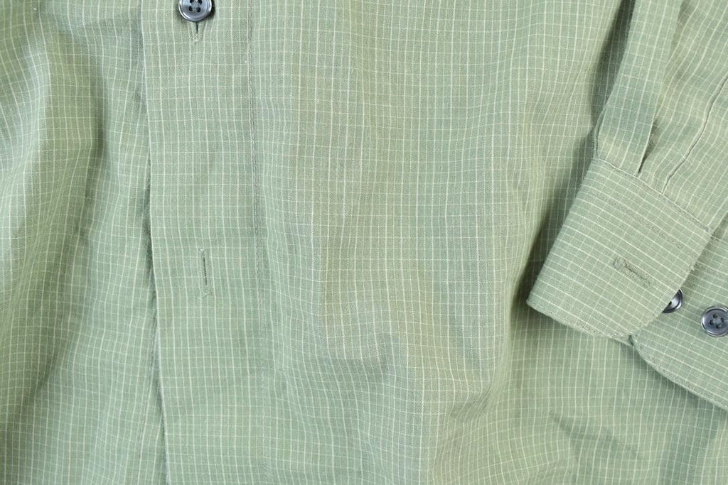 Vintage 1990s Van Heusen Button Up Shirt
