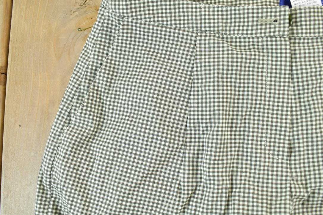 Vintage 1990s ISO Face Plaid Dress Shorts