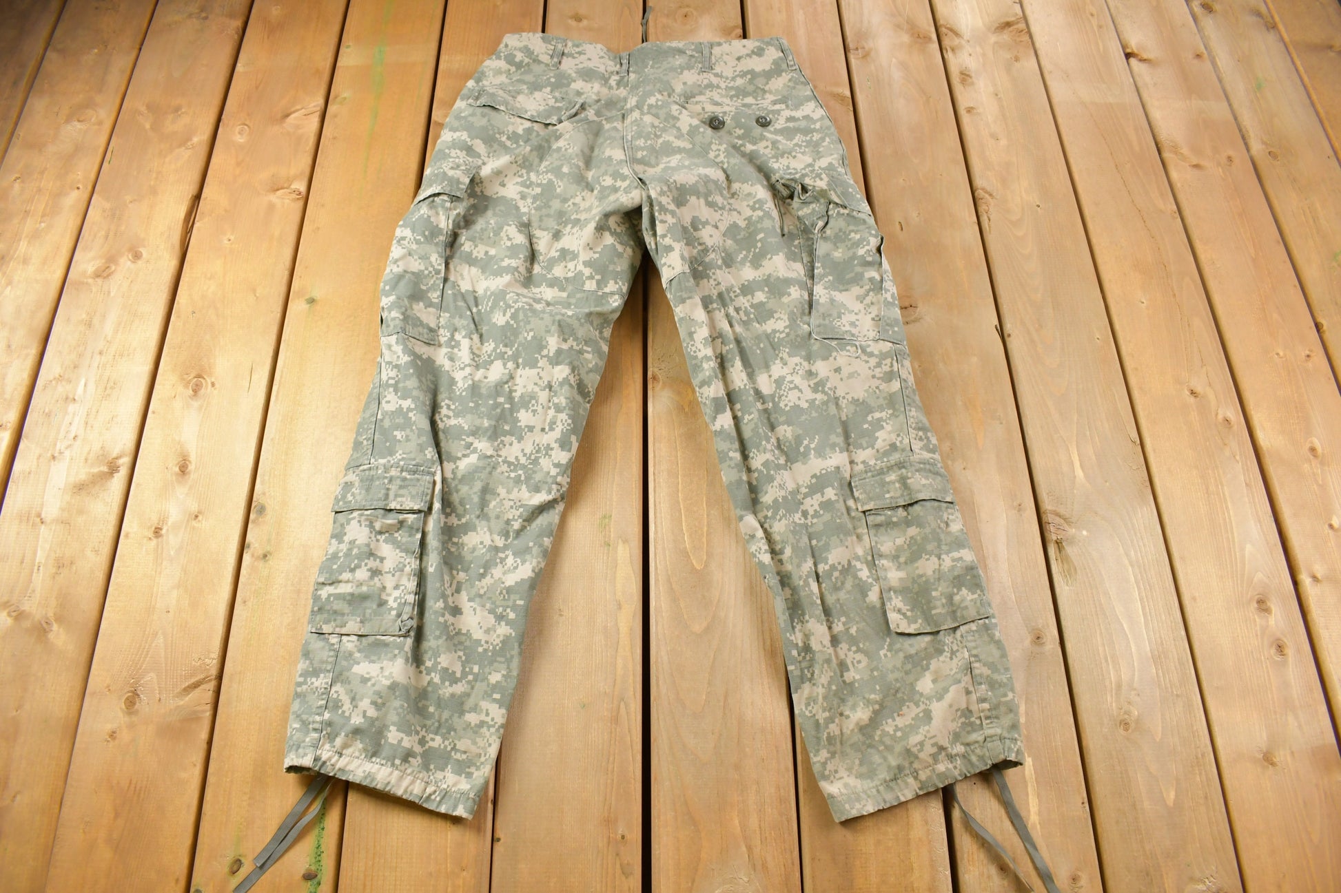 Vintage 2000 Military Digital Camouflage Cargo Pocket Pants Size 32 x 28