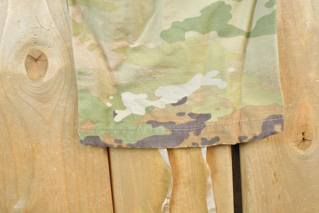 Vintage 1990s Army Camouflage Cargo Pants Size 35 x 29 / Streetwear / Army Pants / Military Pant's / Vintage Cargos / Made In