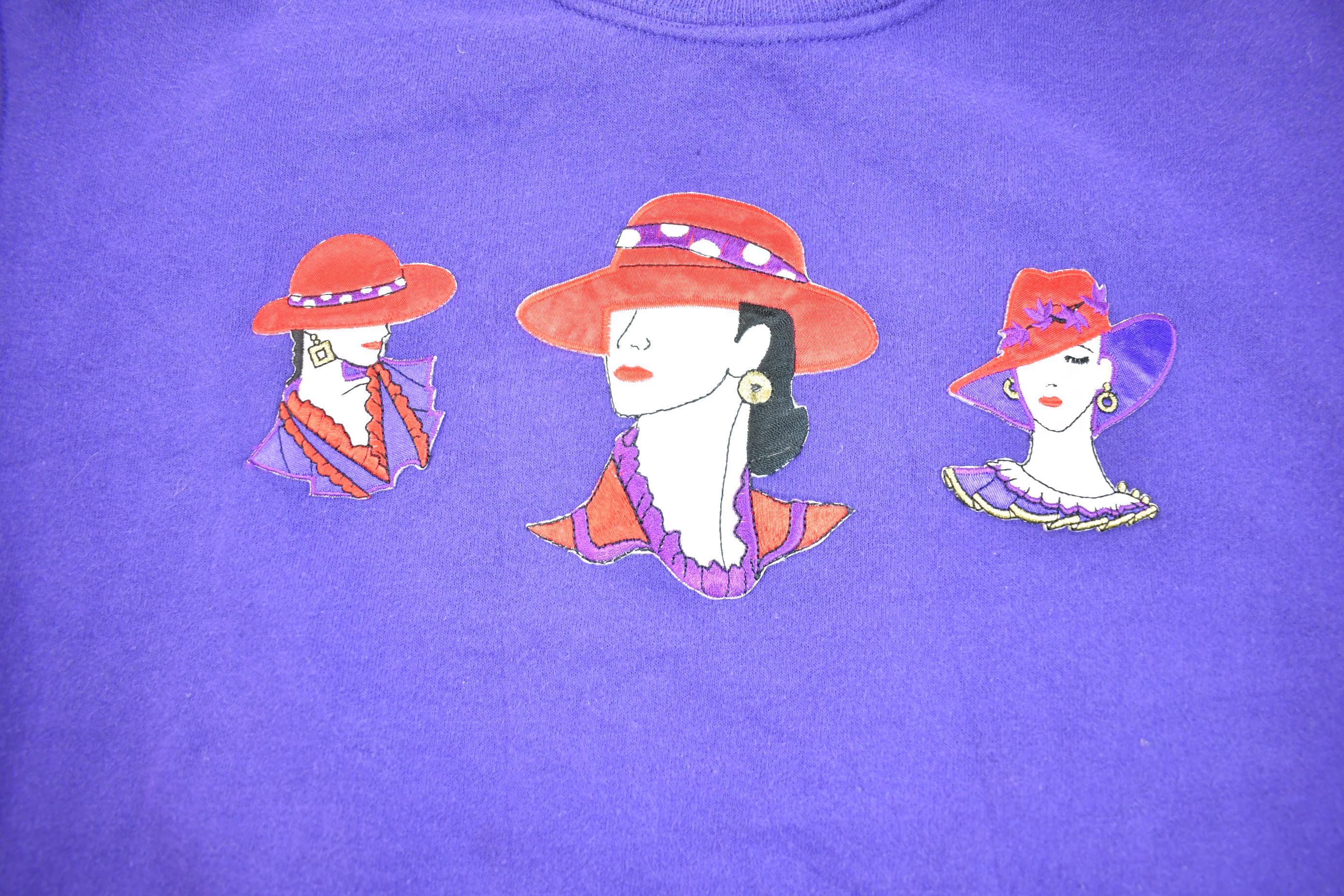Vintage 1990s Womens Fashions Jawline Embroidered Cute Double Collar Crewneck Sweater