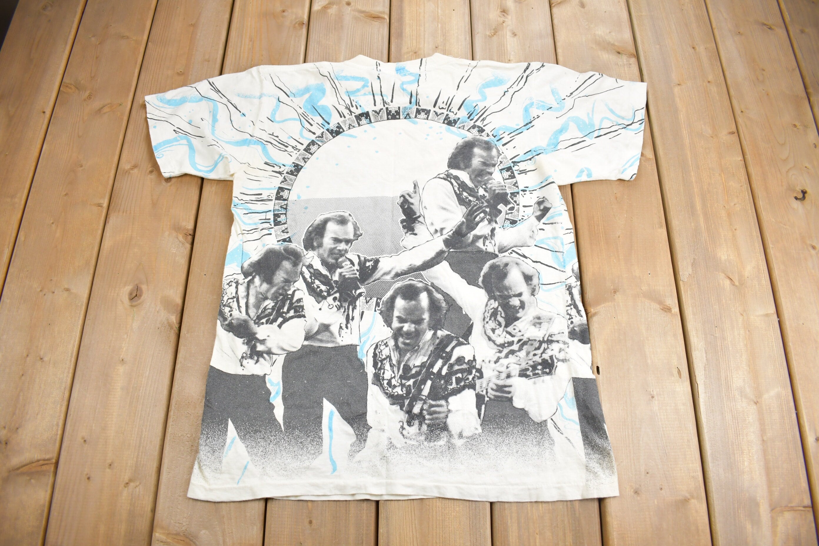 Vintage 1990s Neil Diamond All Over Print T-shirt / Band Tee / Single Stitch / Made in France / 90s T-shirt / Music Promo / Premium Vintage