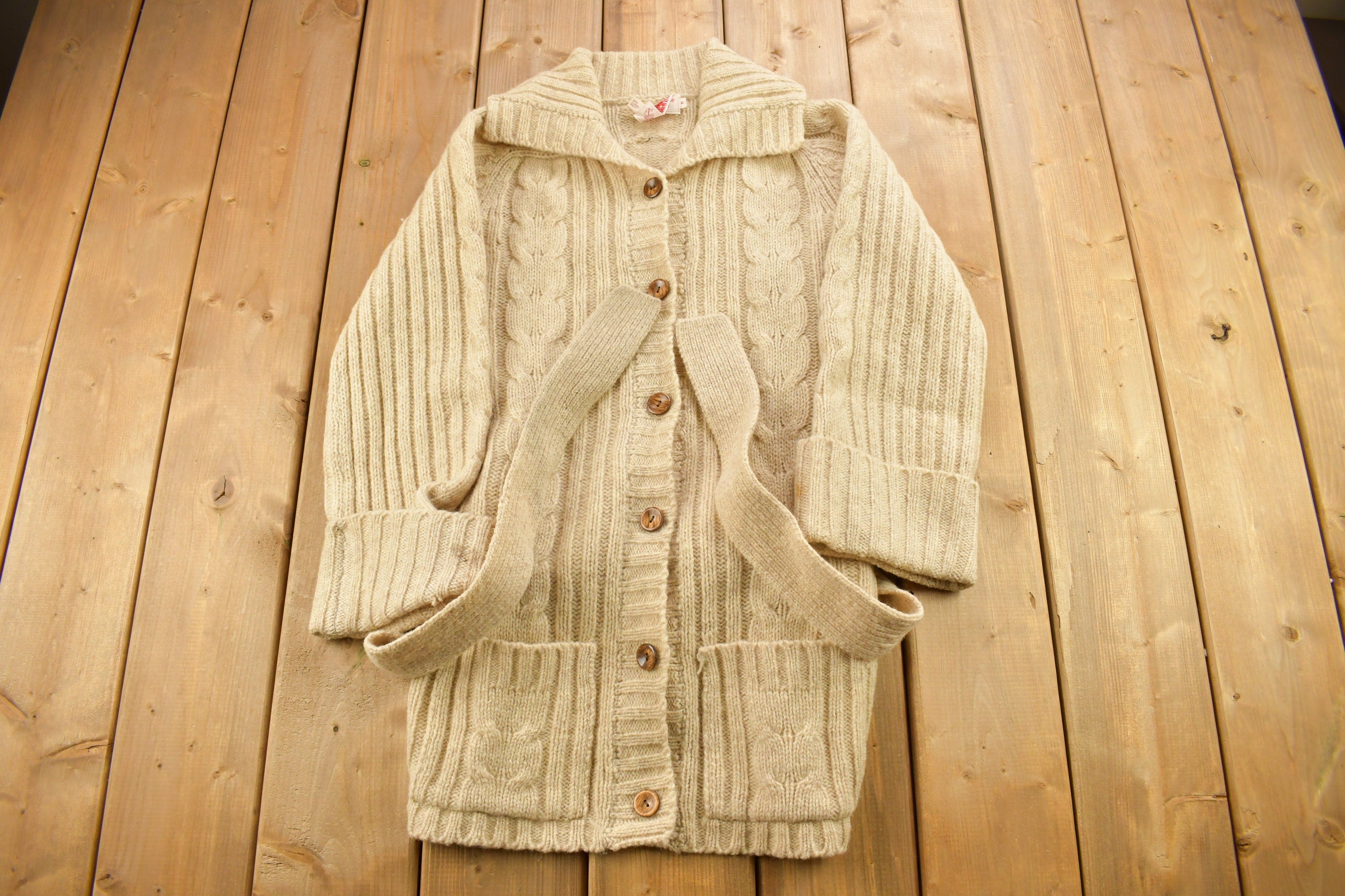 Vintage 1980s Evan-Picone 100% Wool Knit Sweater
