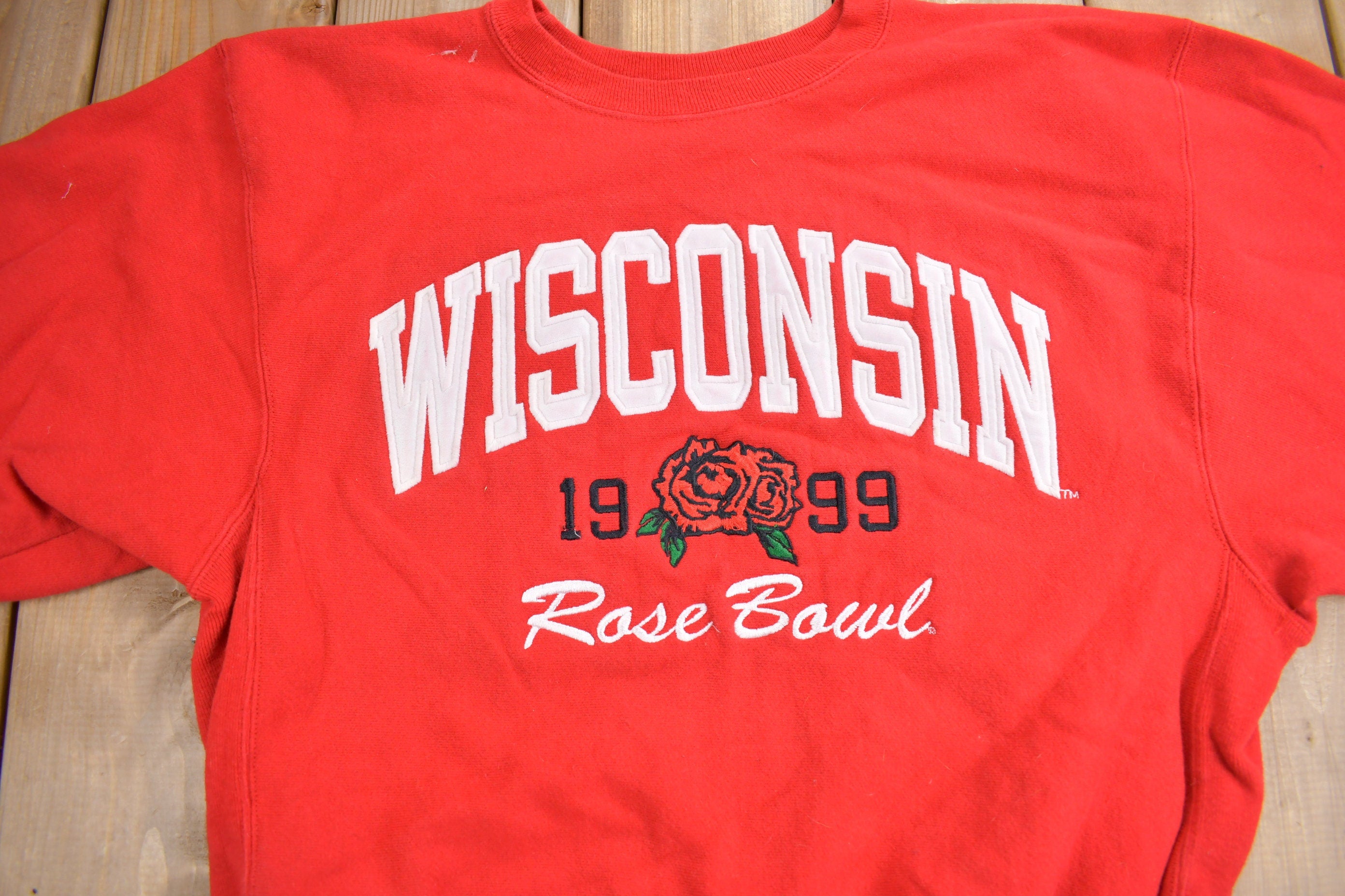 Vintage 1999 Wisconsin Rose Bowl Champion Reverse Weave Crewneck Sweatshirt