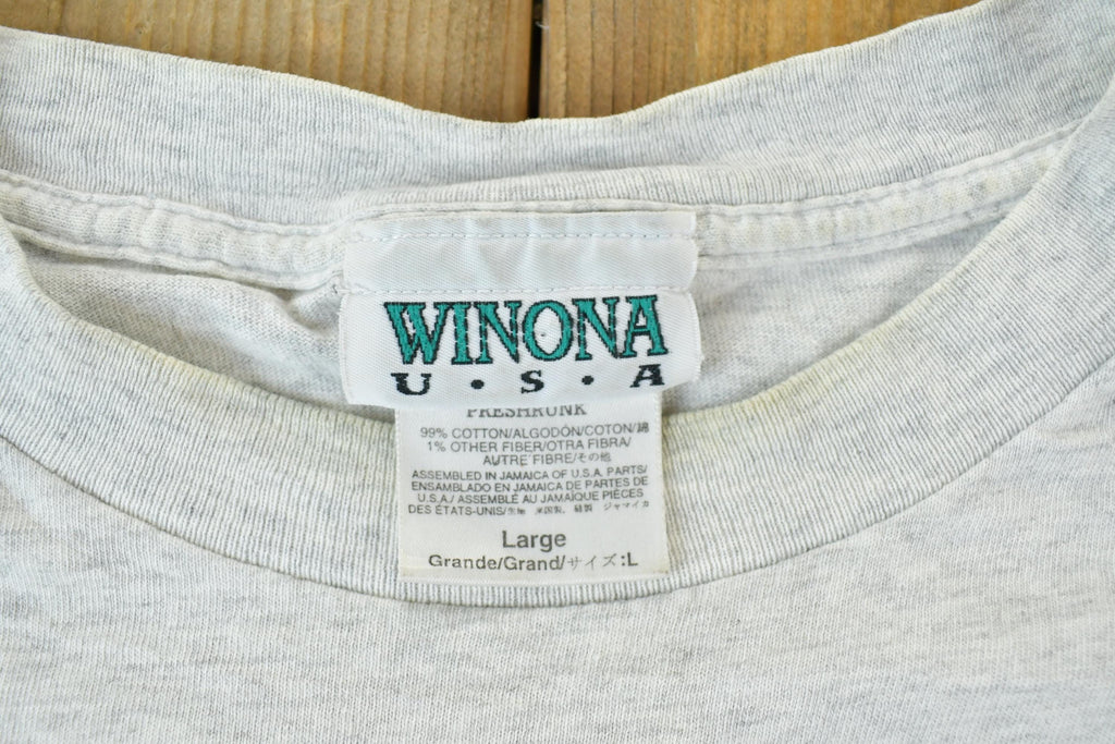 Vintage 1990s Black Wolf Lodge Single Stitch T-Shirt / 90s Vintage Wisconsin Dells Souvenir Tee / Rare Vacation Tee / Made In USA