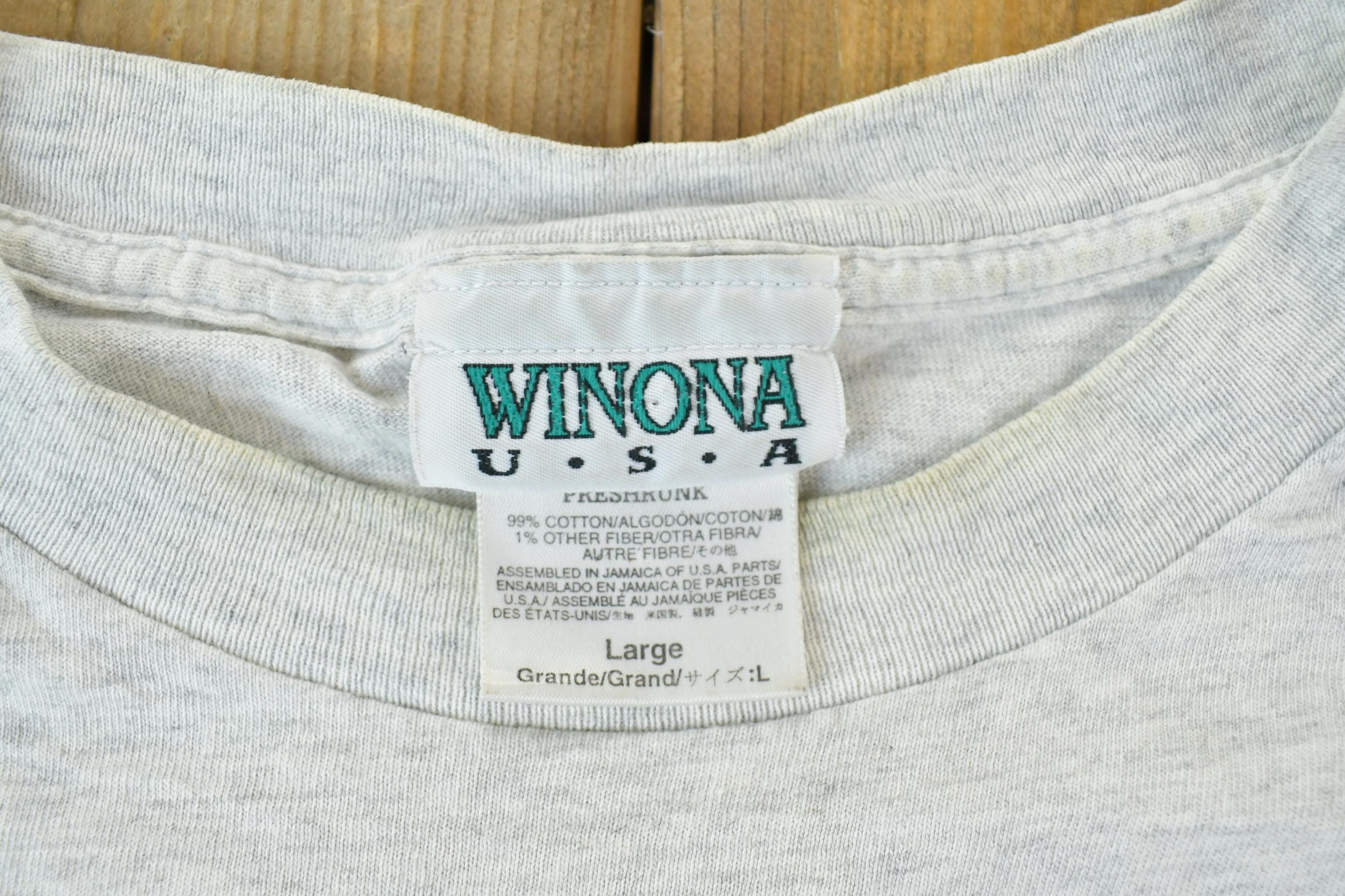 Vintage 1990s Black Wolf Lodge Single Stitch T-Shirt