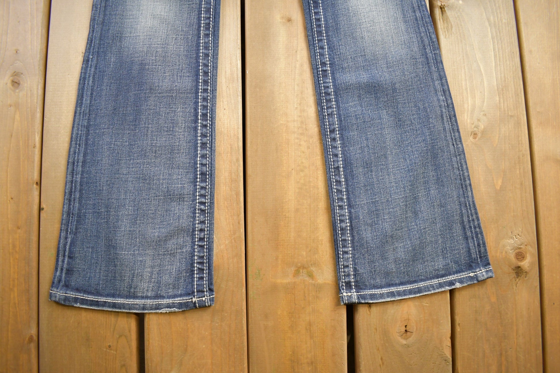 Vintage Y2K Miss Me Bedazzled Low Rise Jeans Size 26x33