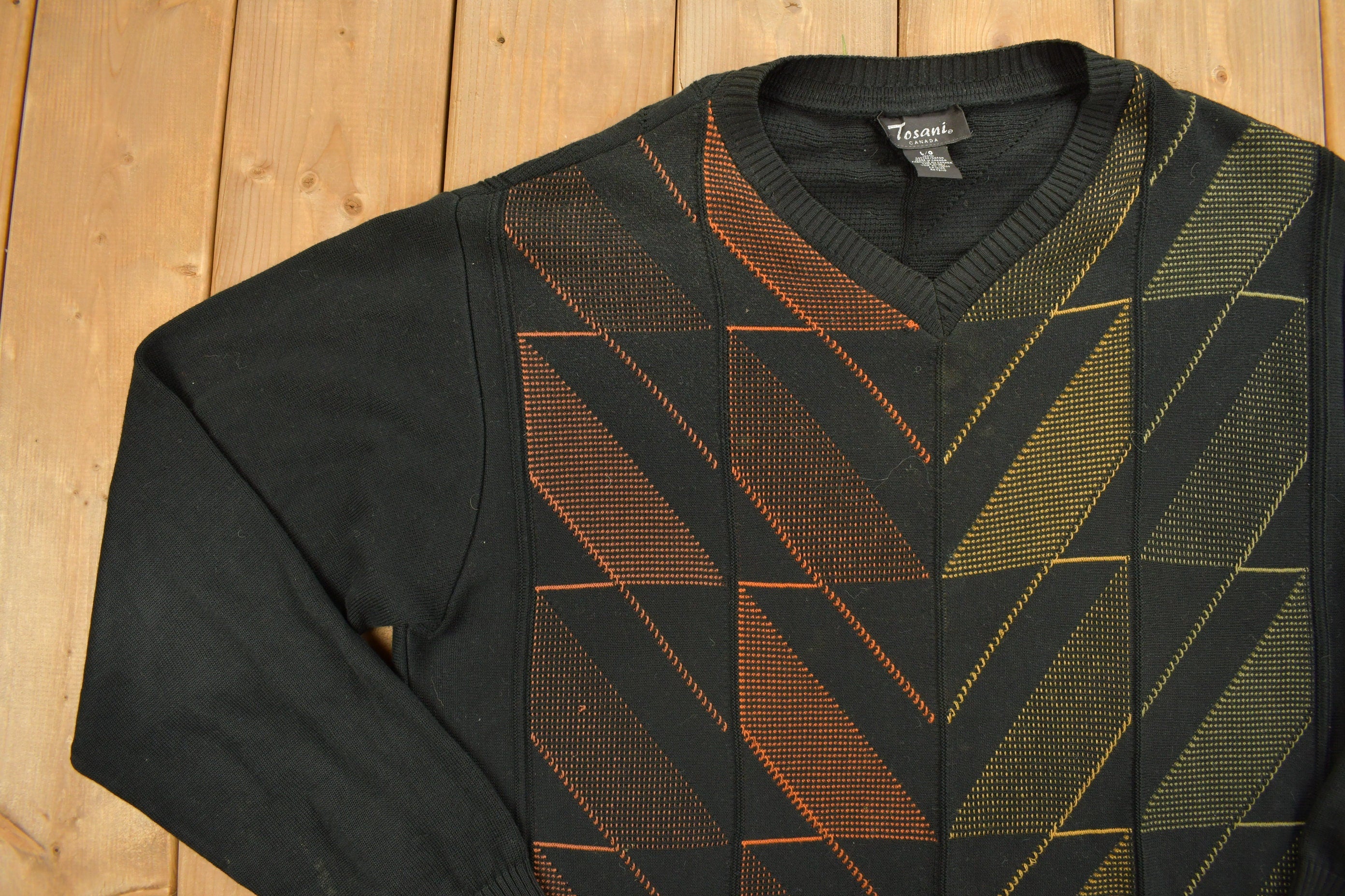 Vintage 1990s Tosani 3D Knitted Crewneck Sweater Vintage 90s Crewneck All Over Pattern  Made In Canada  Abstract Pattern