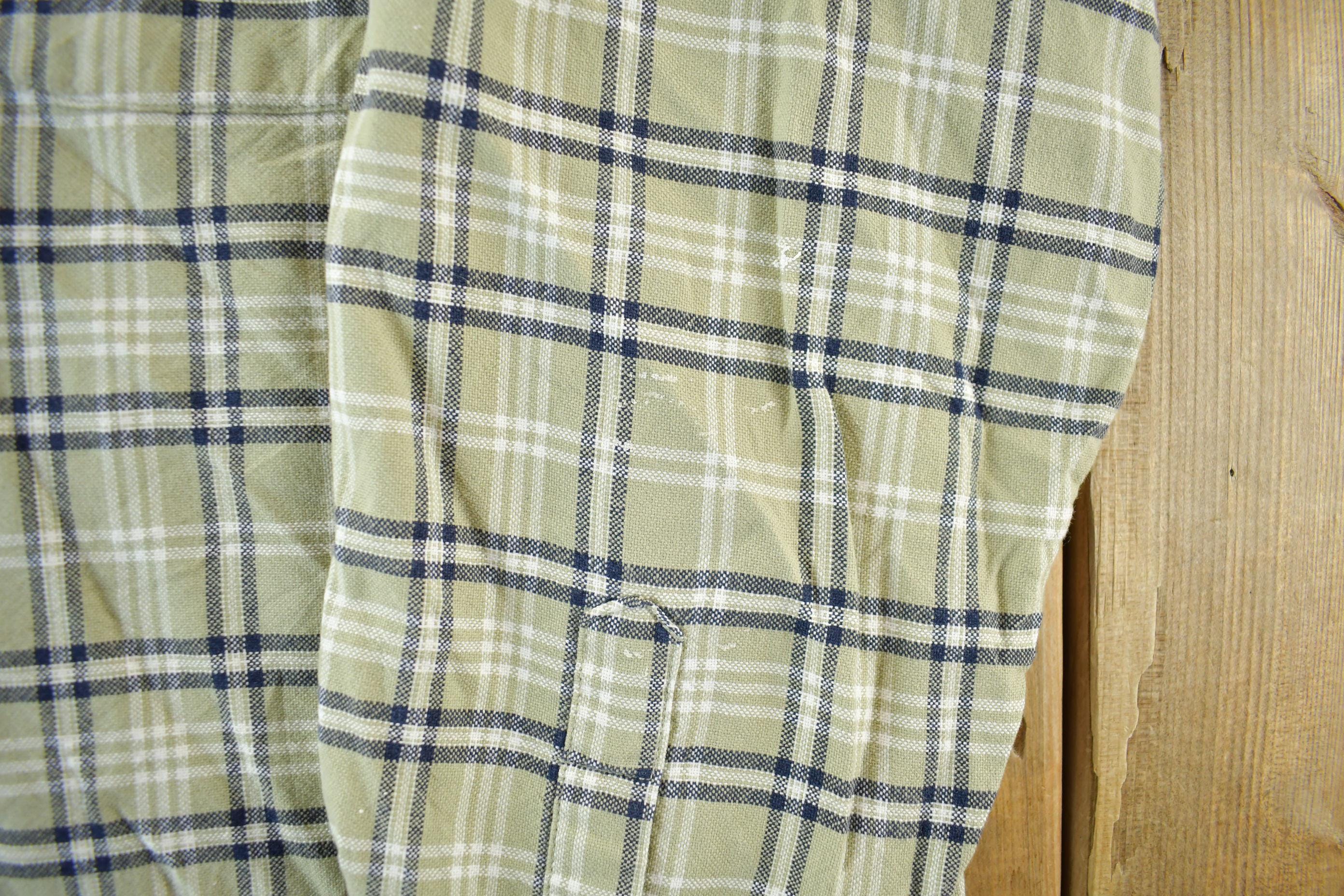 Vintage 1990s Eddie Bauer Button Up Shirt  1990s Plaid Button Up  Vintage Flannel  Outdoors  Mens Medium
