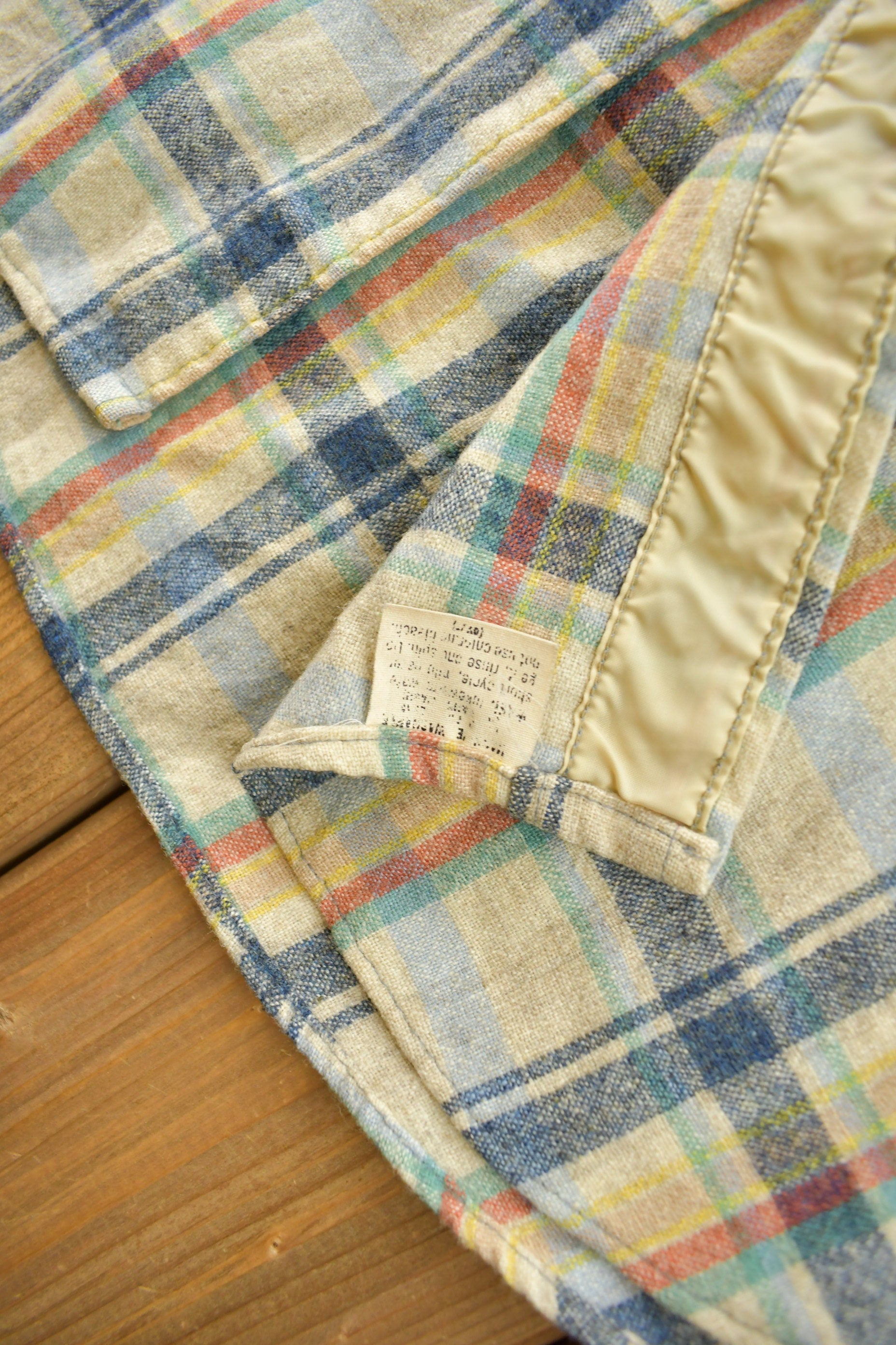Vintage 1980s Pendleton Plaid Button Up Shirt