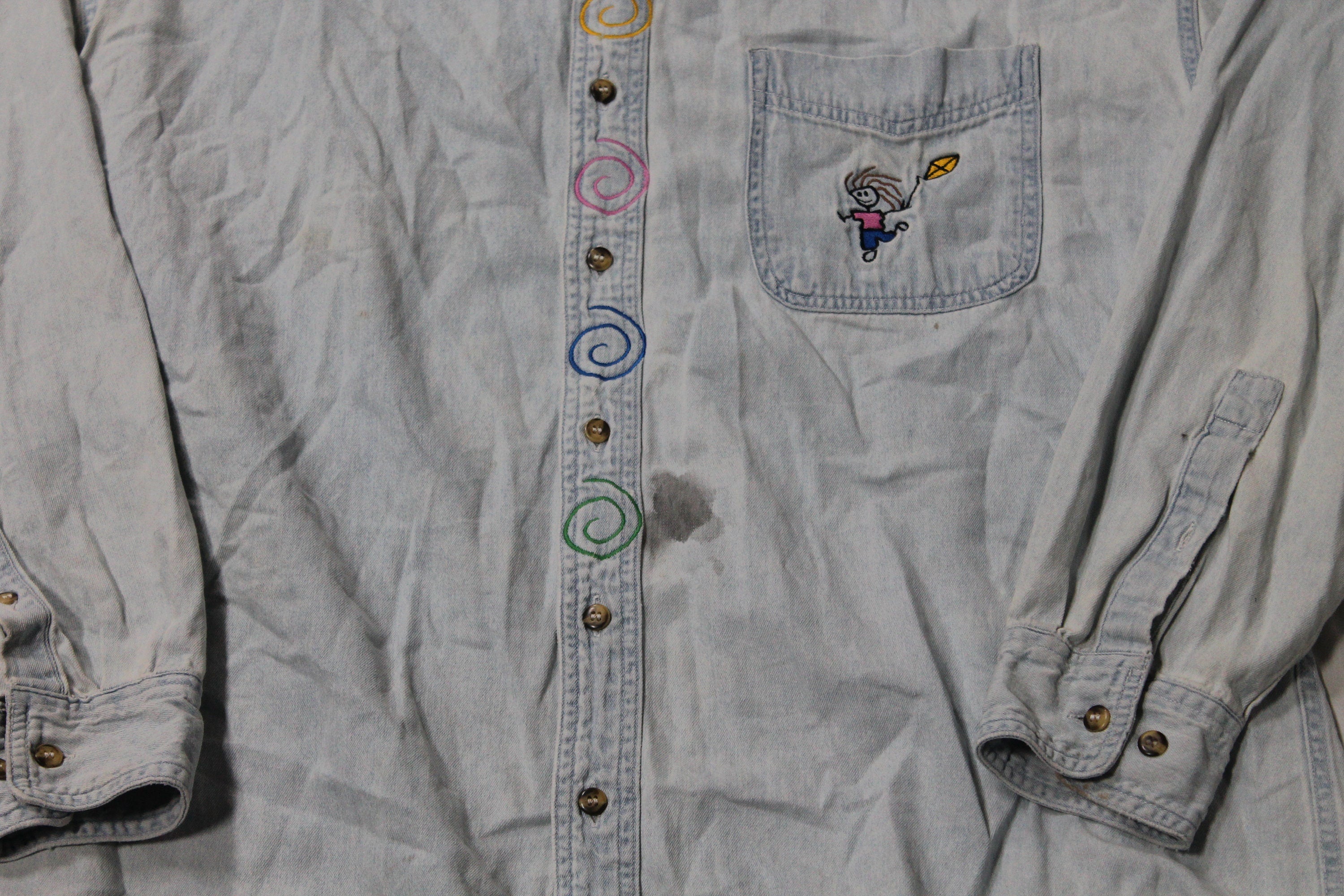 Vintage 1990s Cute Art Embroidered Button Up Shirt
