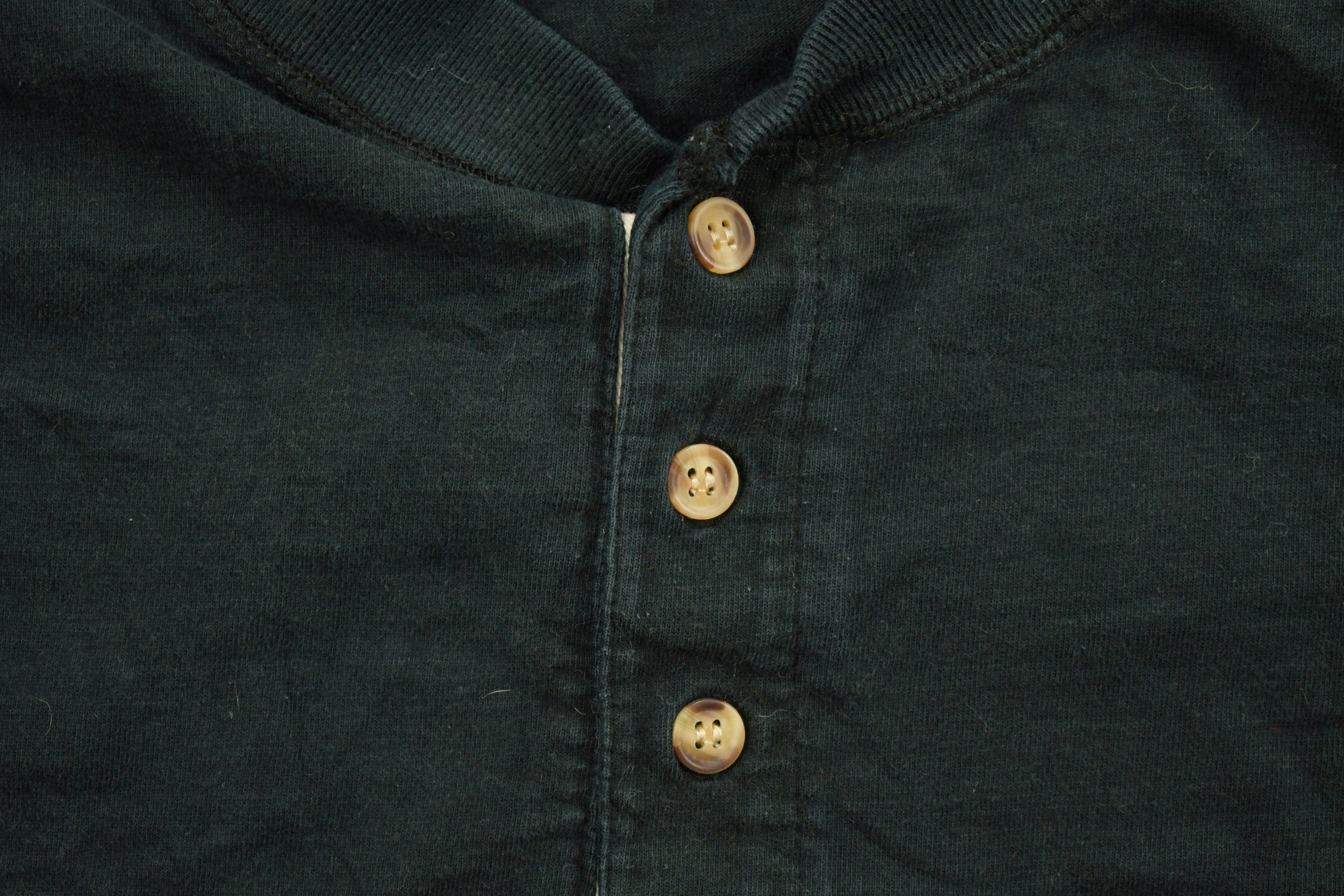 Vintage 1990s Northern Explorer Blank Quarter-Button Shirt