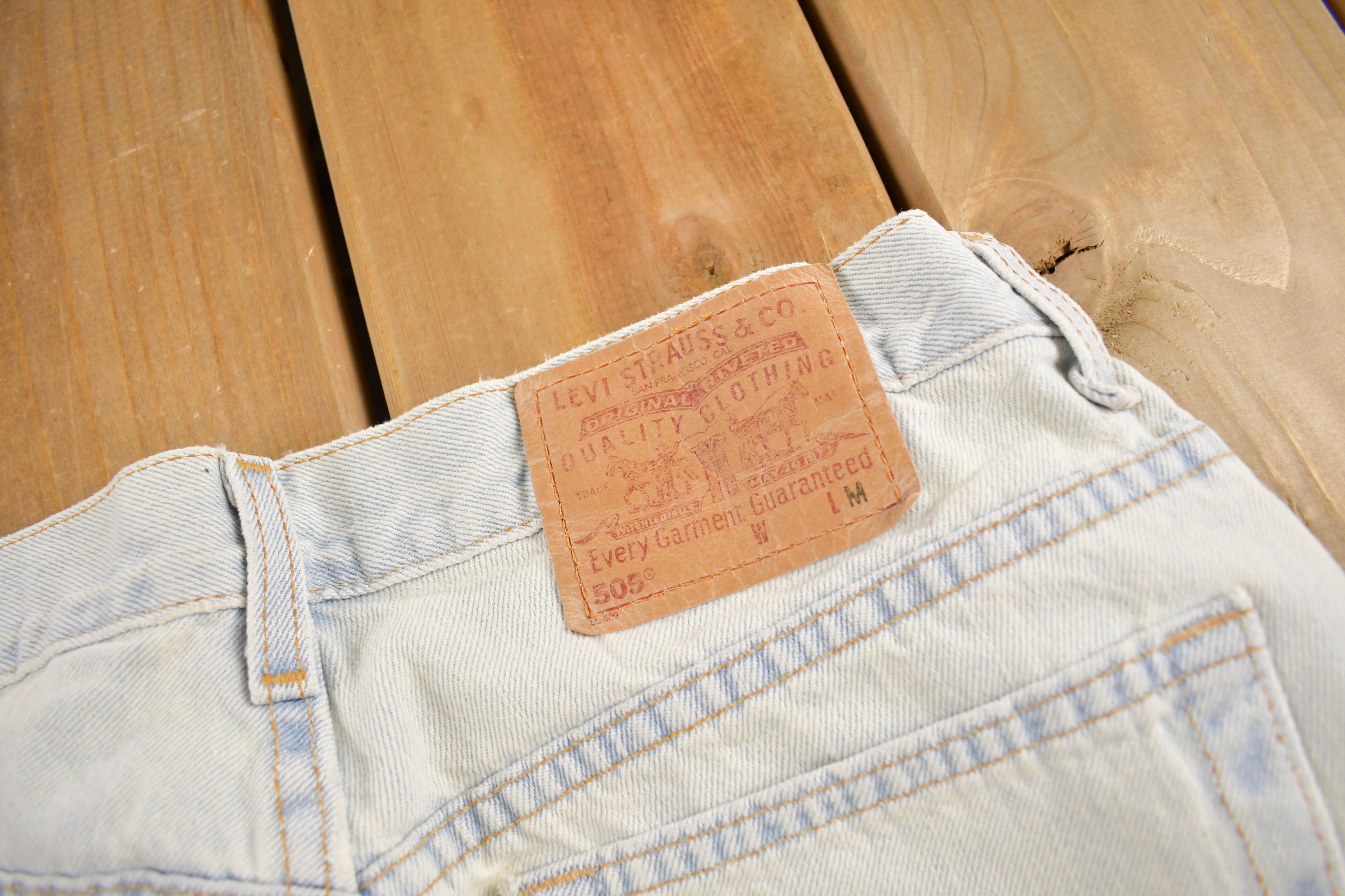 Vintage 1990s Levi's 505 Denim Low Rise Straight Leg Women's Jeans Size 34 x 31