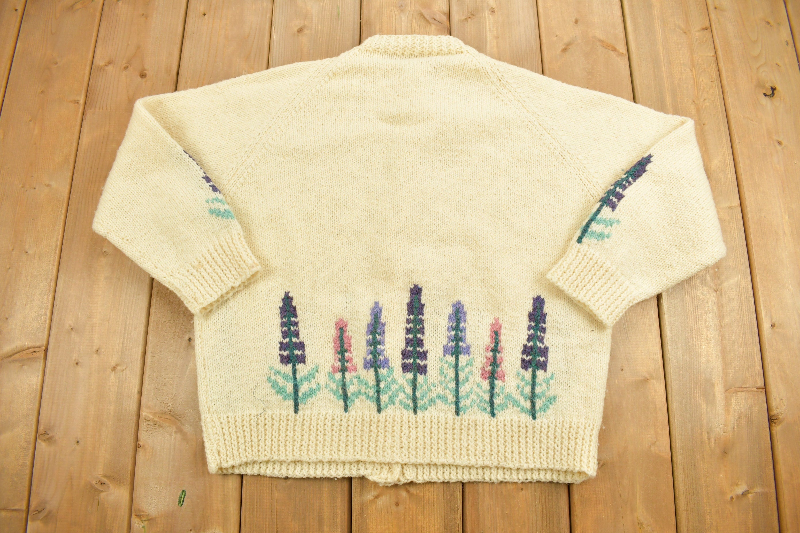 Vintage 1990s Floral Theme Knit Cardigan Sweater