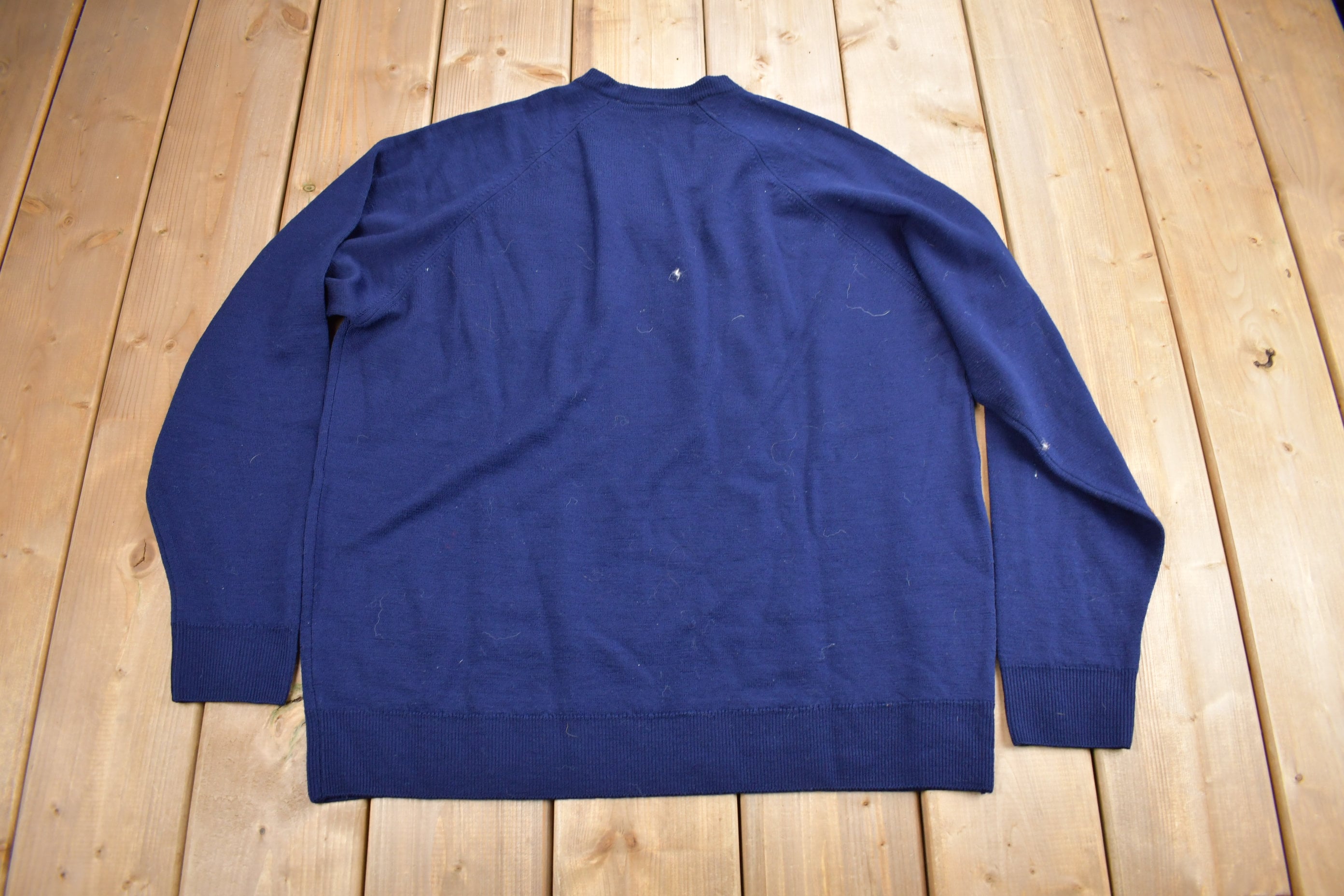Vintage 1970s Castlebar Golf Club Knit V-Neck Sweater
