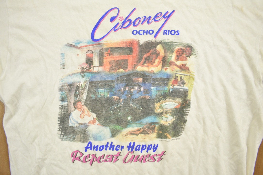 Vintage 1990s Ciboney Ocho Rios Graphic T-Shirt