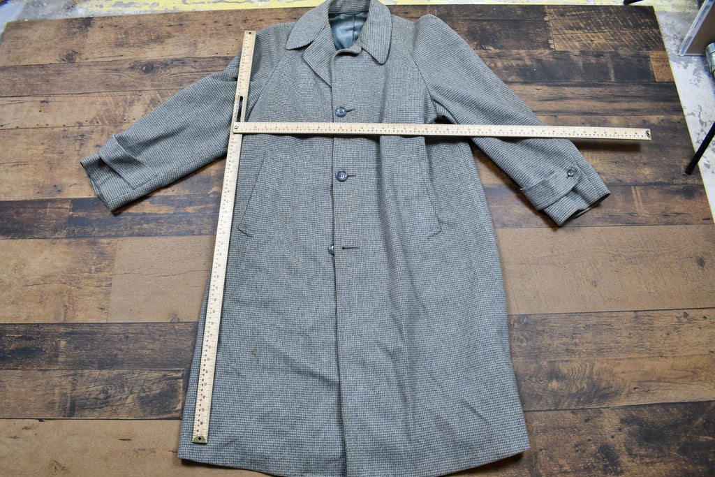Vintage Made For Sacks Bros Collared Single Breasted Breasted Wool Overcoat
