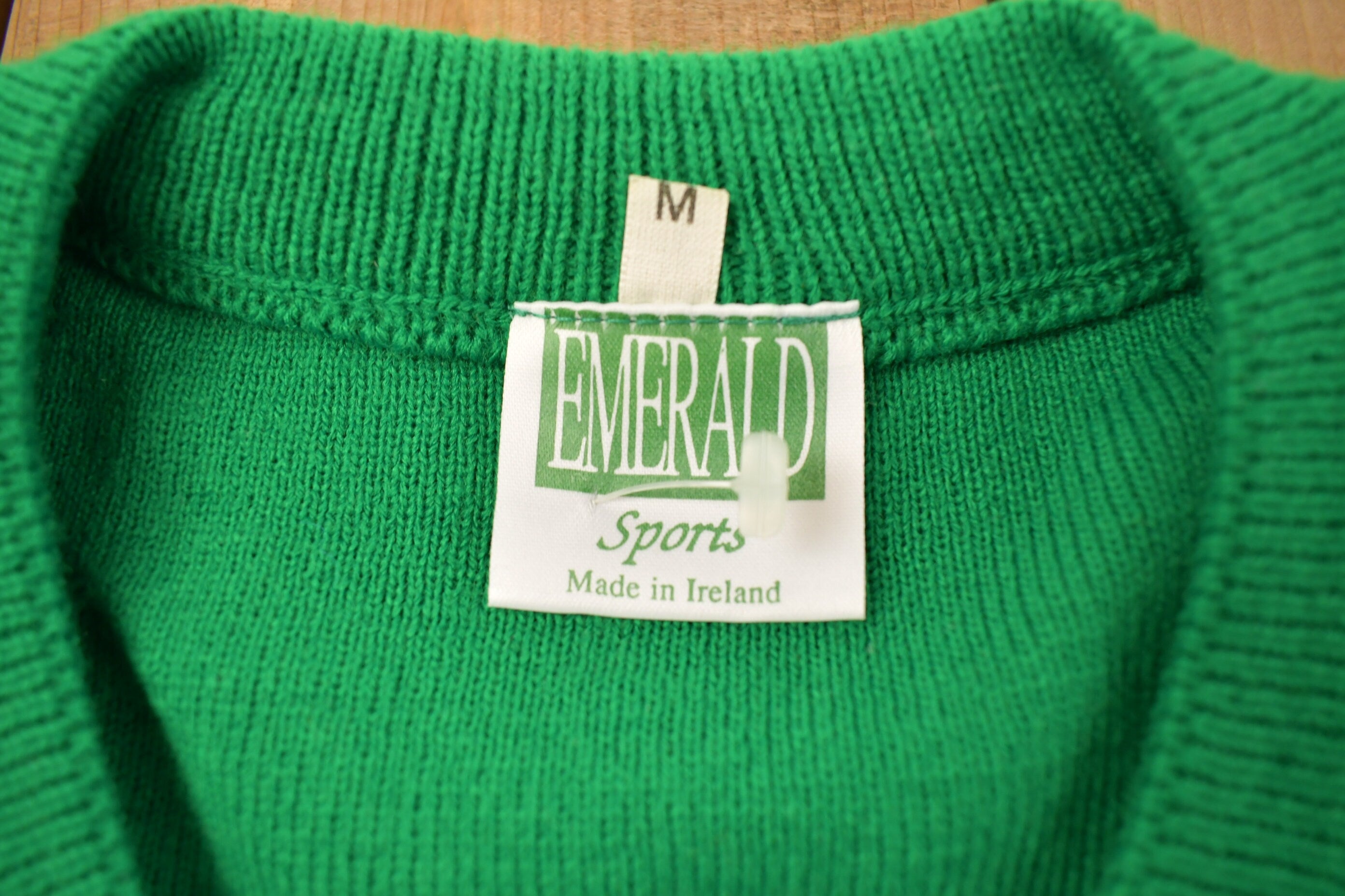 Vintage 1990s Ireland Knit Crewneck Sweatshirt
