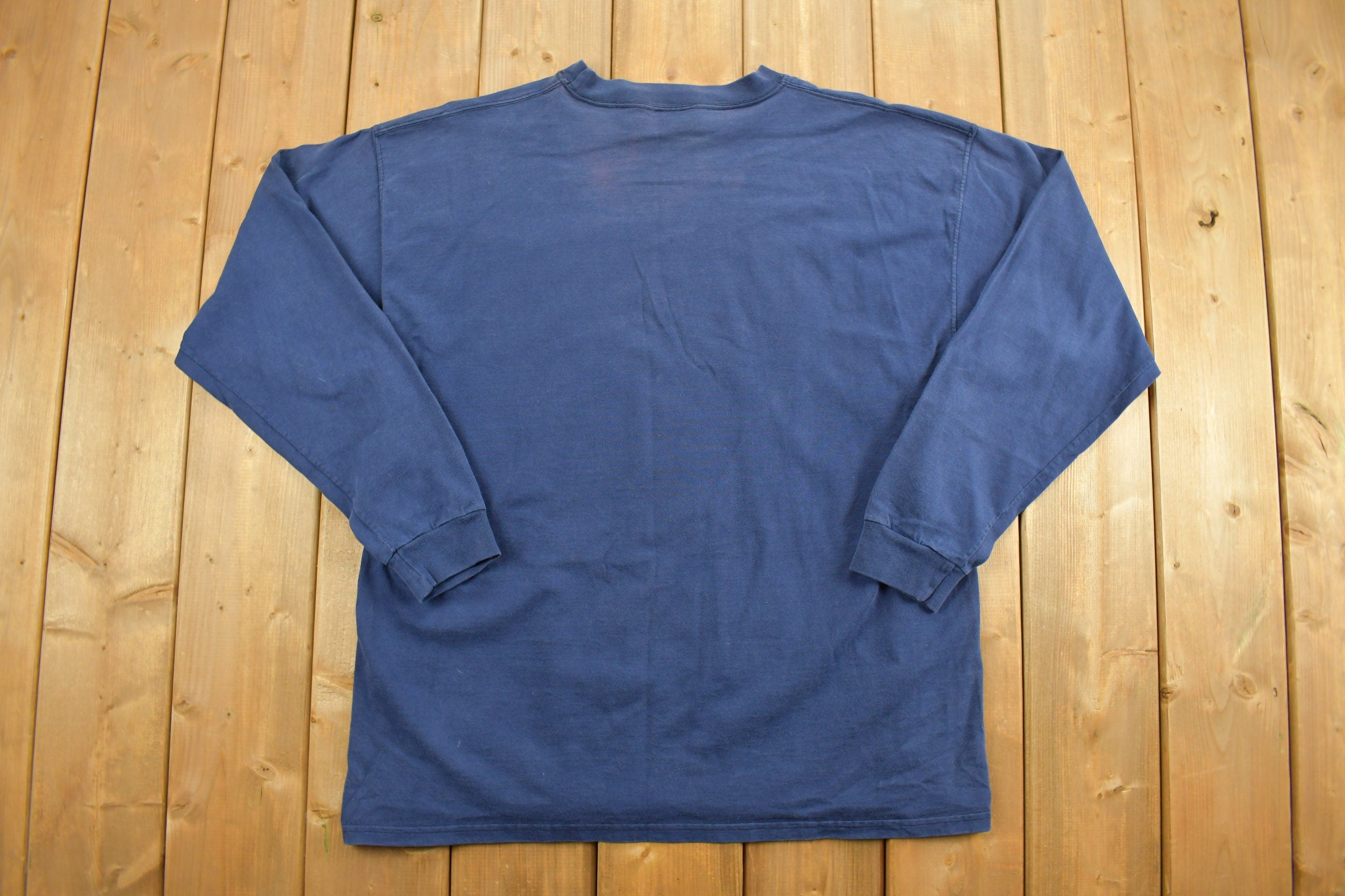 Vintage 1990s University Of Notre Dame Long Sleeve T-Shirt