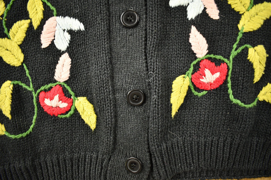 Vintage 1990s Floral Embroidered Cardigan Sweater