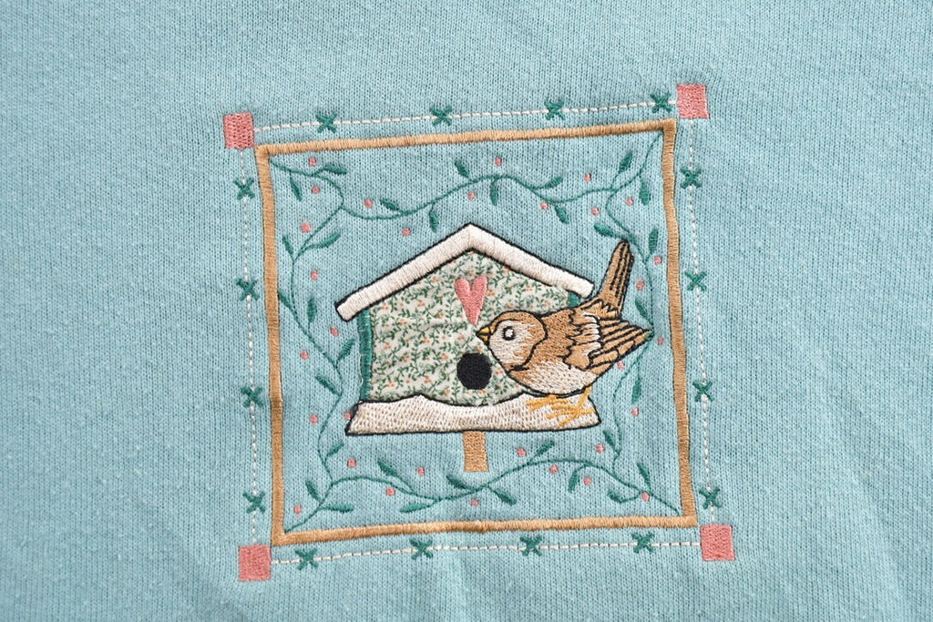 Vintage 1990s Stitchery Studio Birdhouse Theme Crewneck Sweater