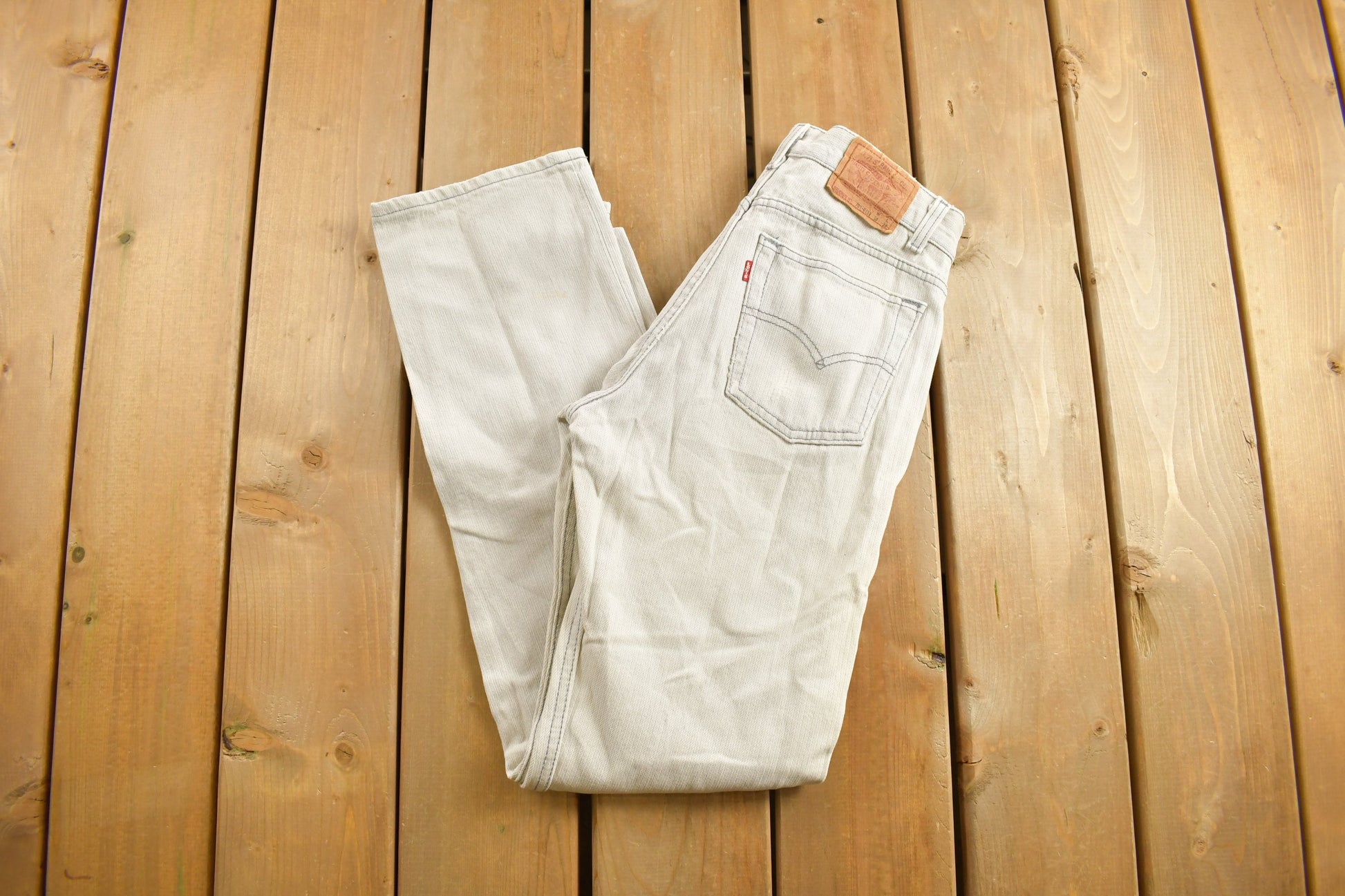 Vintage 1980s Levi's Red Tab Jeans Size 27 x 31