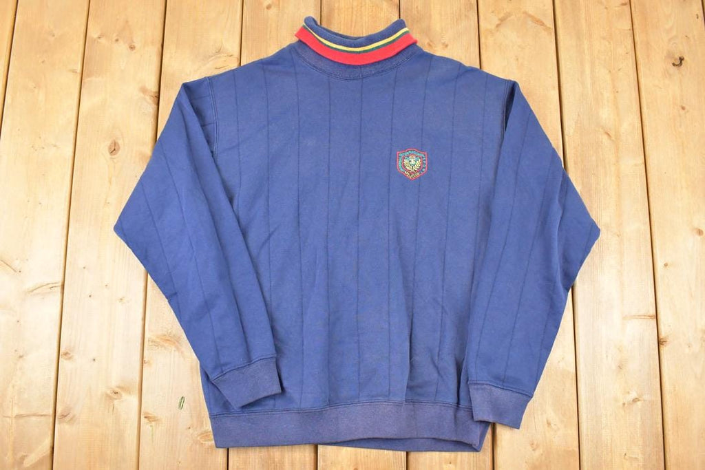 Vintage 1990s International Sport Embroidered Crest Logo Crewneck Sweatshirt Mens L